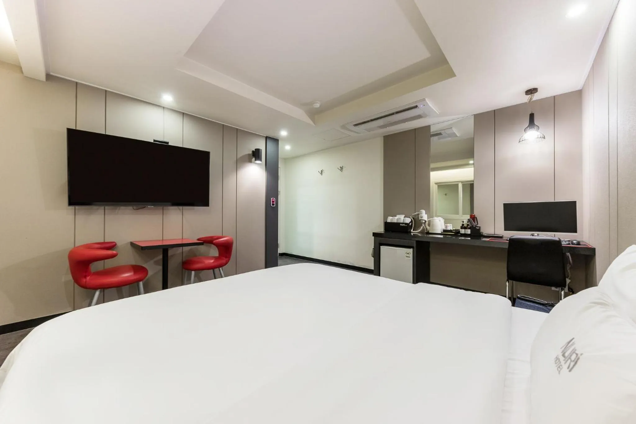 Bed in Busan Gwangalli Nuri Hotel