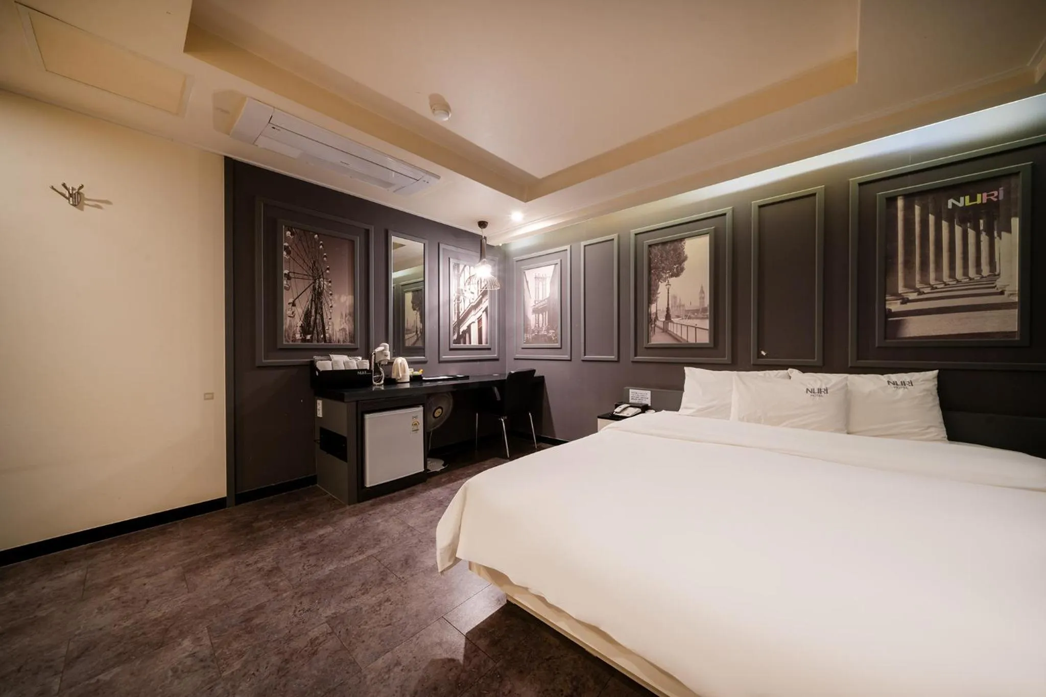 Bed in Busan Gwangalli Nuri Hotel