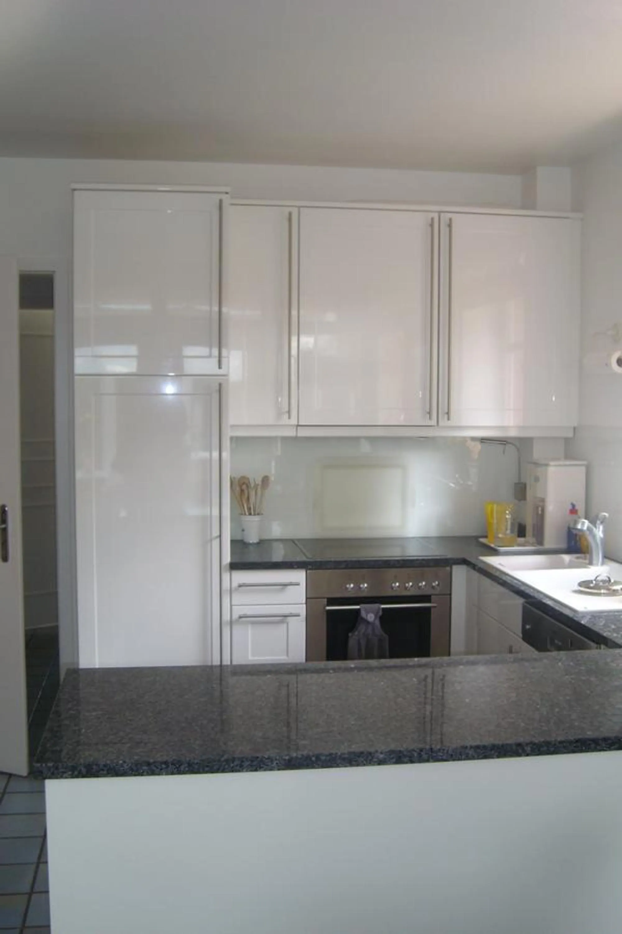 Communal kitchen in Bed & Breakfast Bigalke