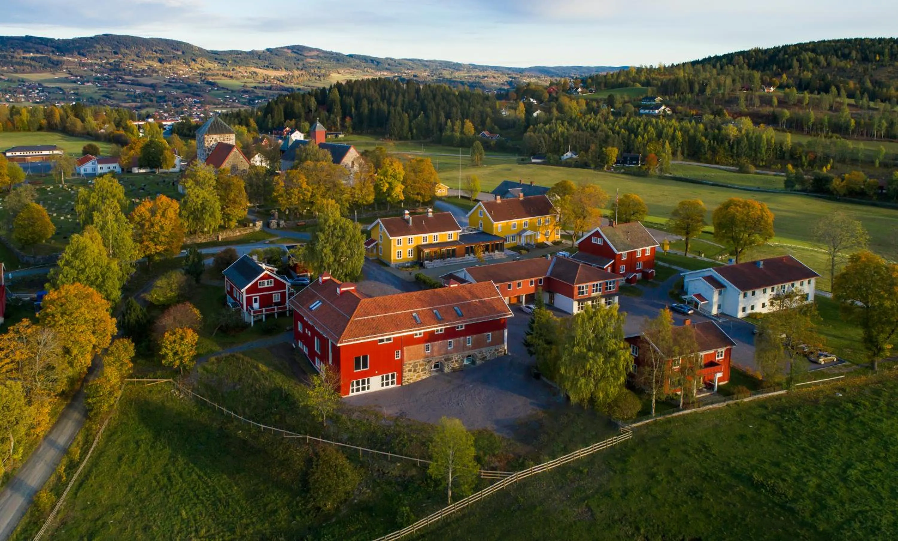 Property building in Granavolden Hotel & Gjæstgiveri