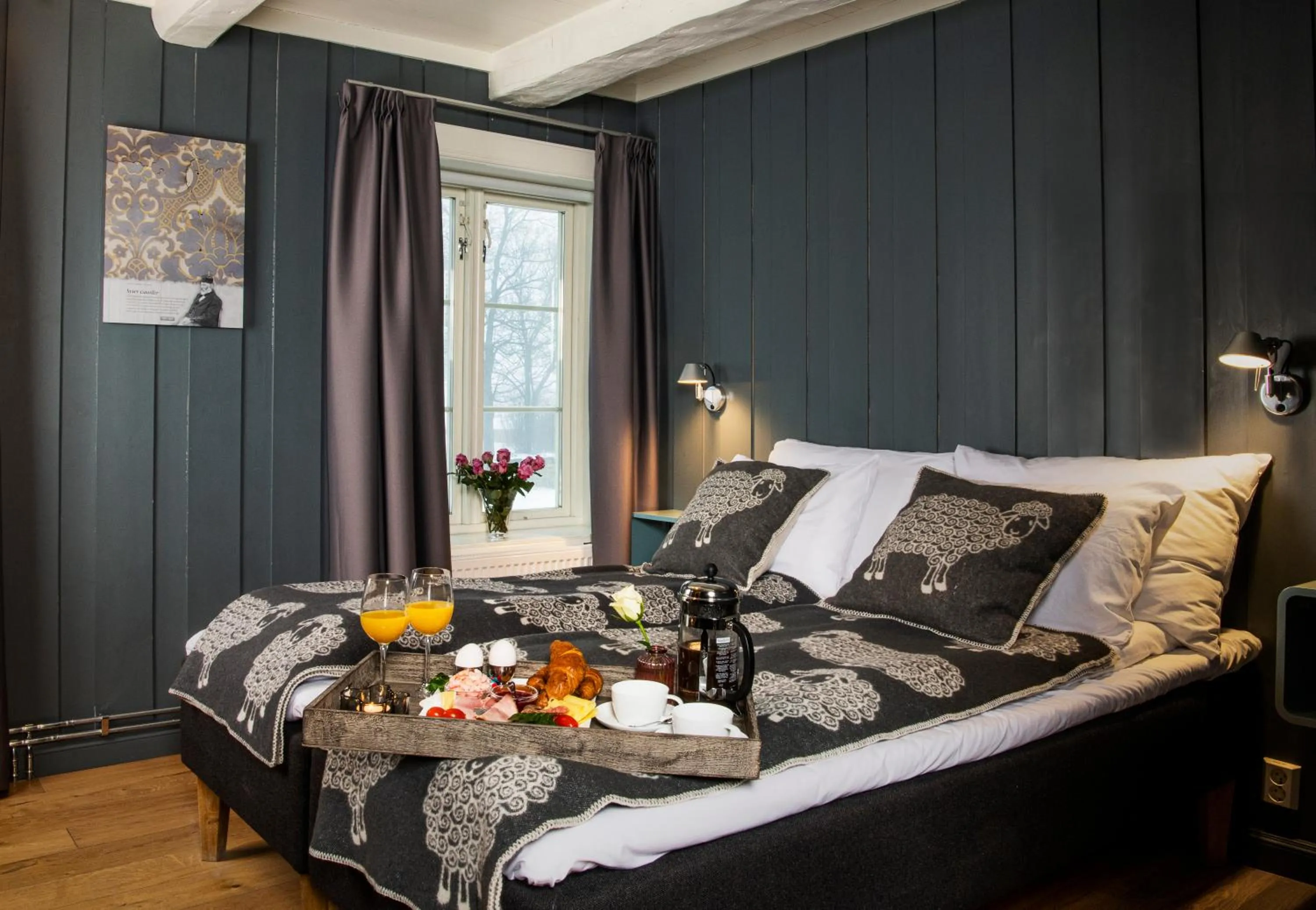 Double Room with Private Bathroom in Granavolden Hotel & Gjæstgiveri