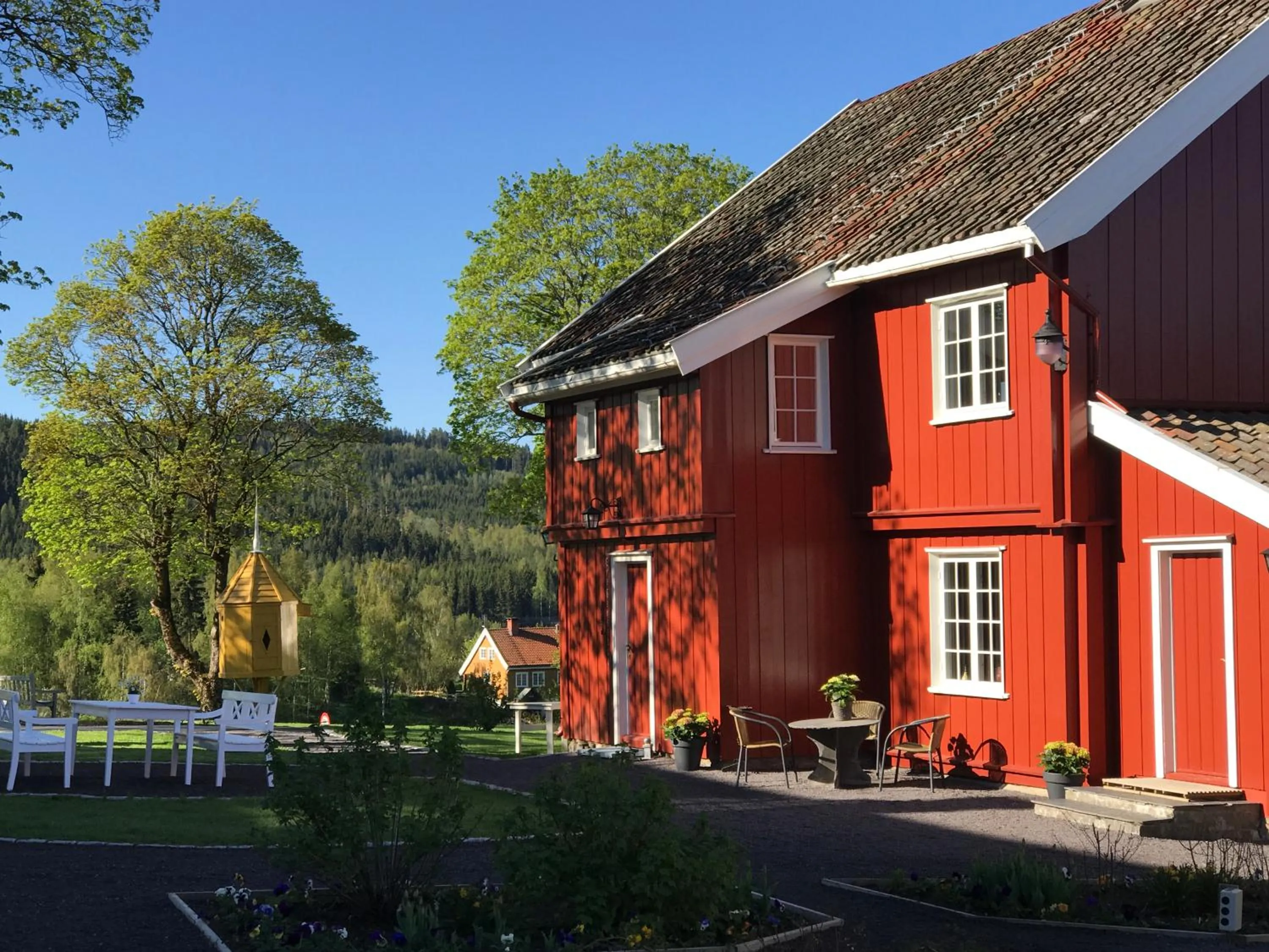 Property building in Granavolden Hotel & Gjæstgiveri