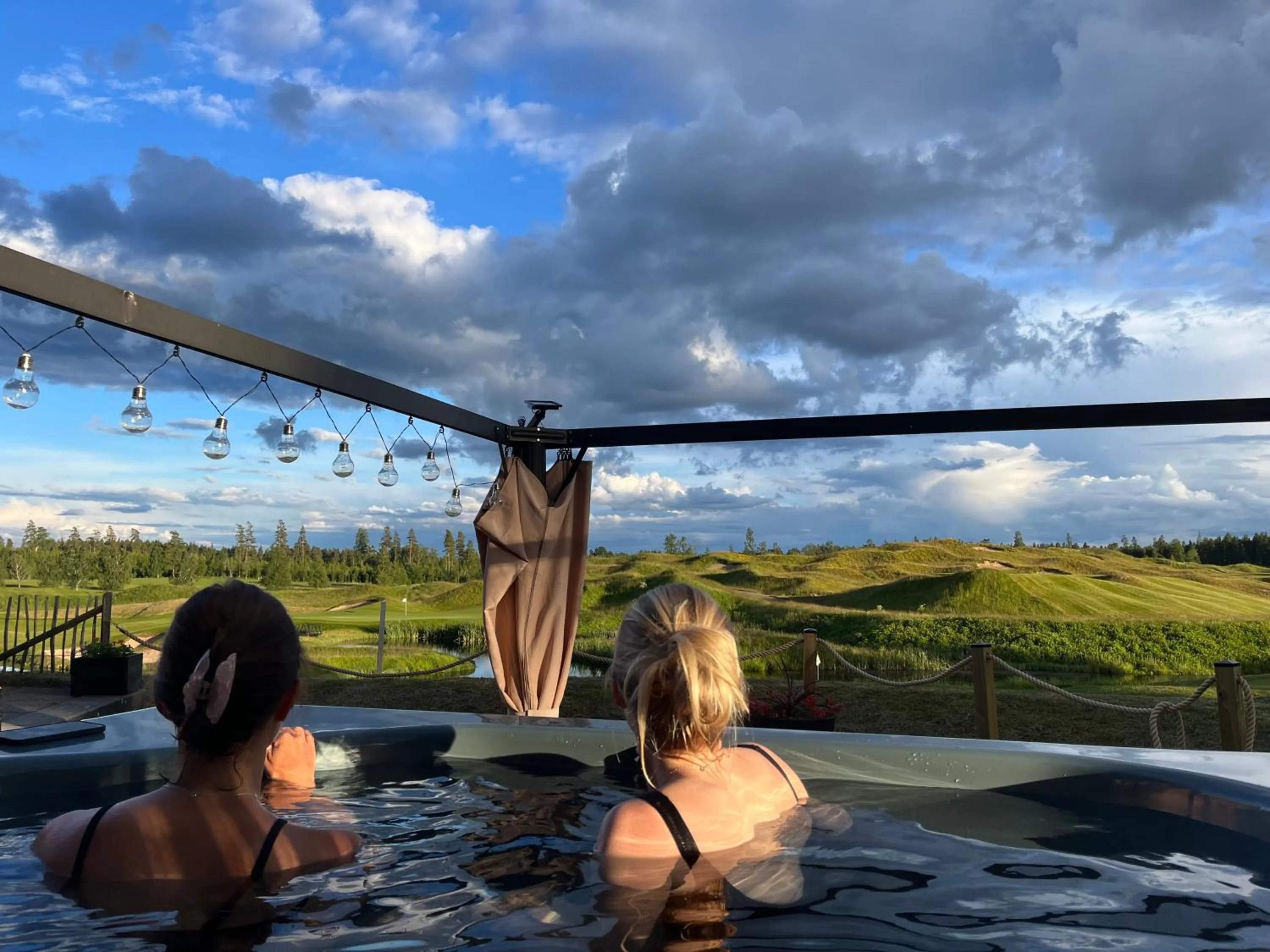 Hot Tub in Sand Golf Club