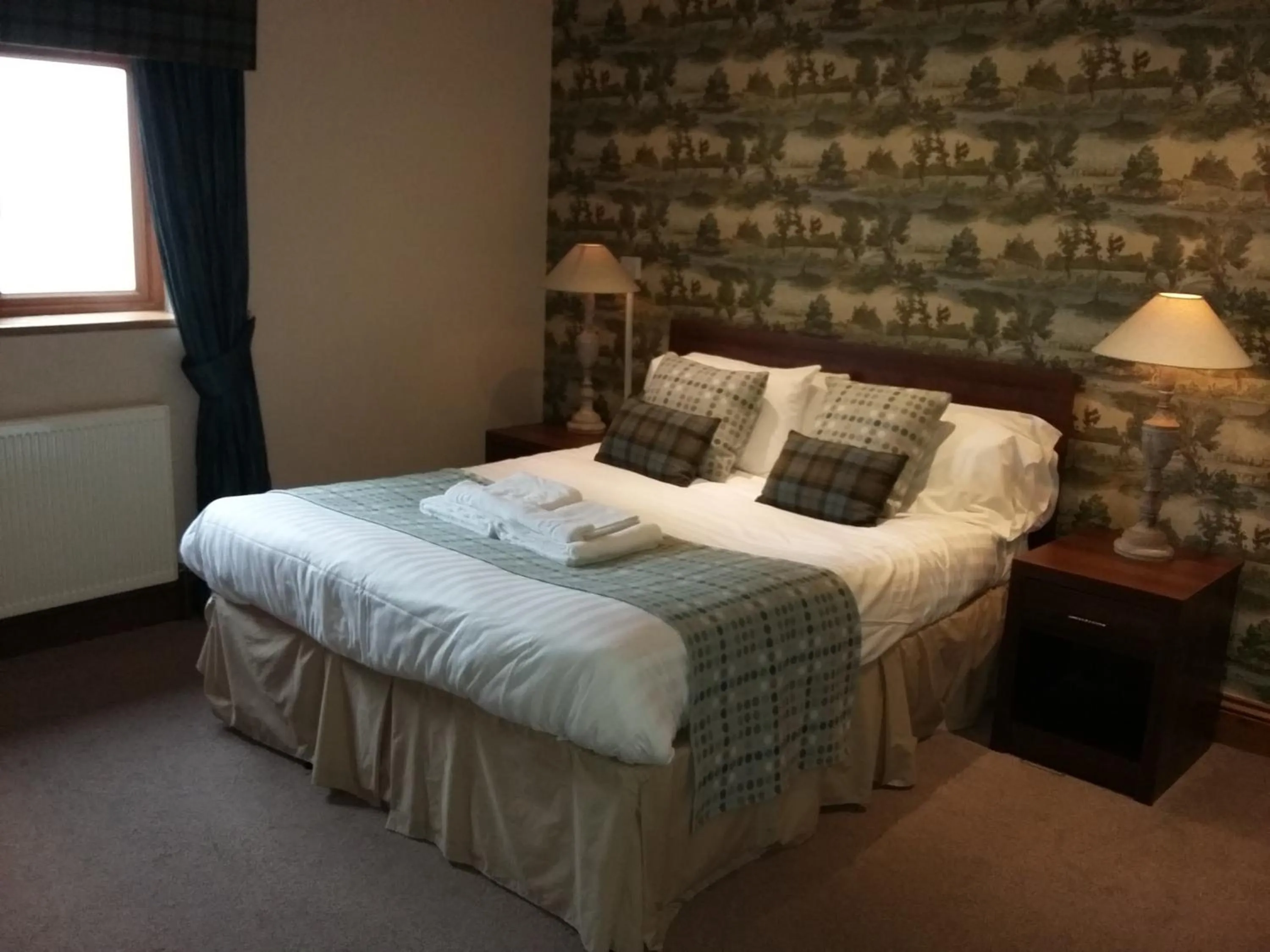 Bed in The Huntsman Inn