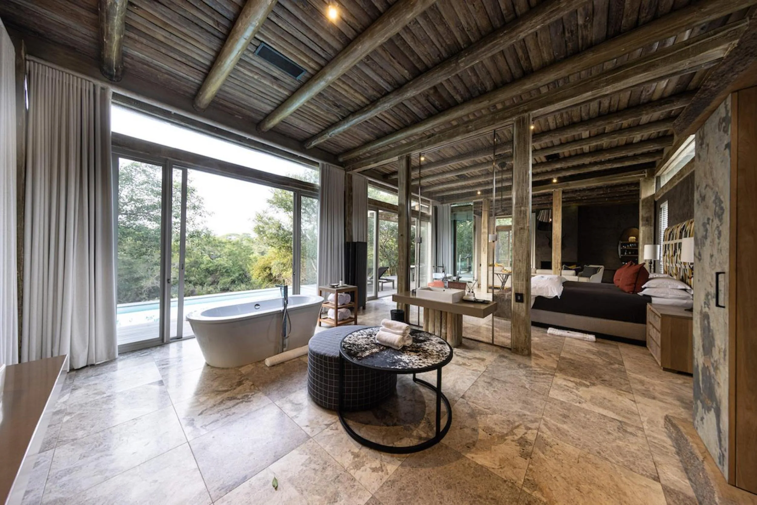 Bathroom in Kapama Karula