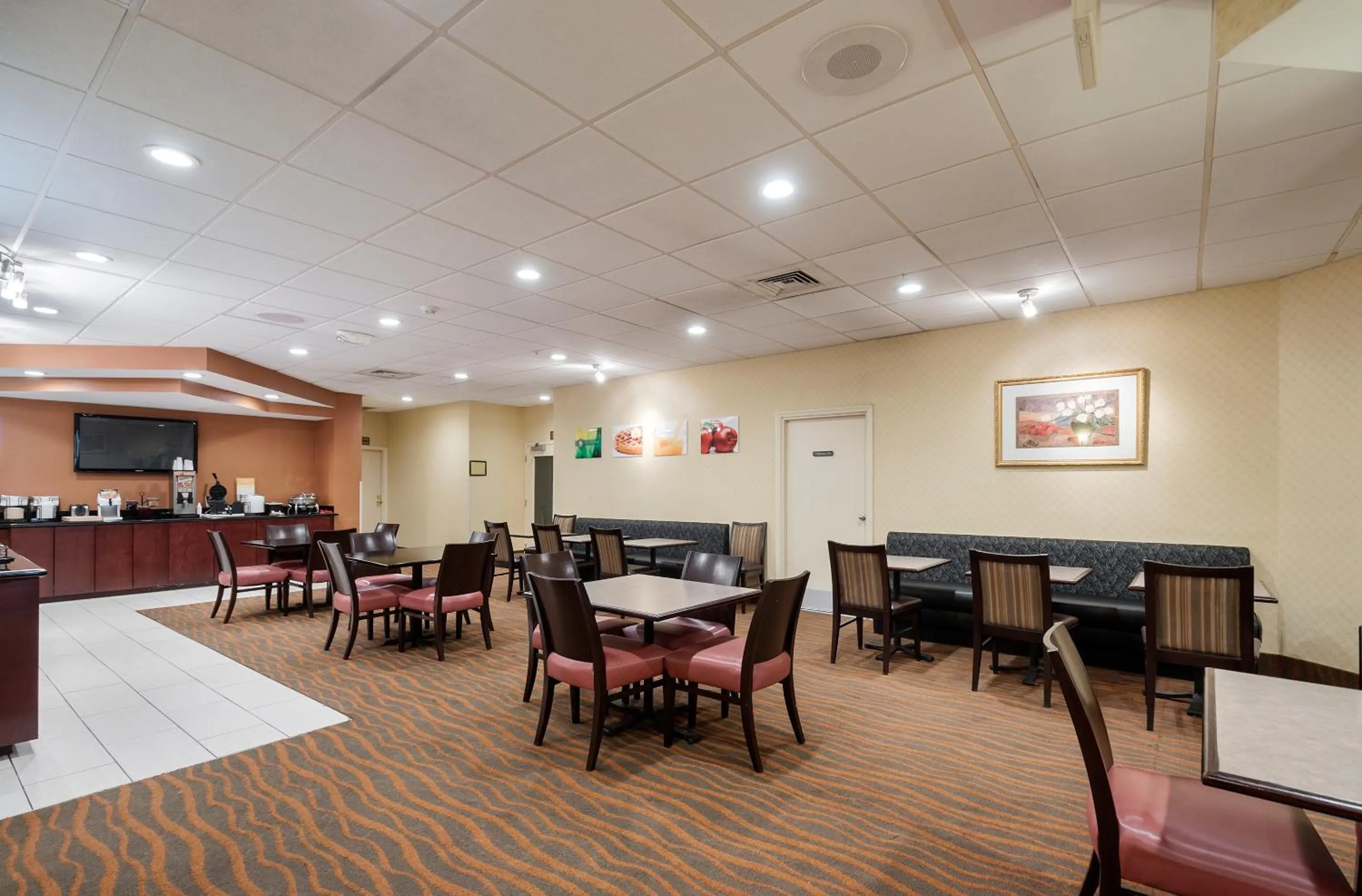 Restaurant/places to eat in Quality Inn Windsor Mill - Baltimore