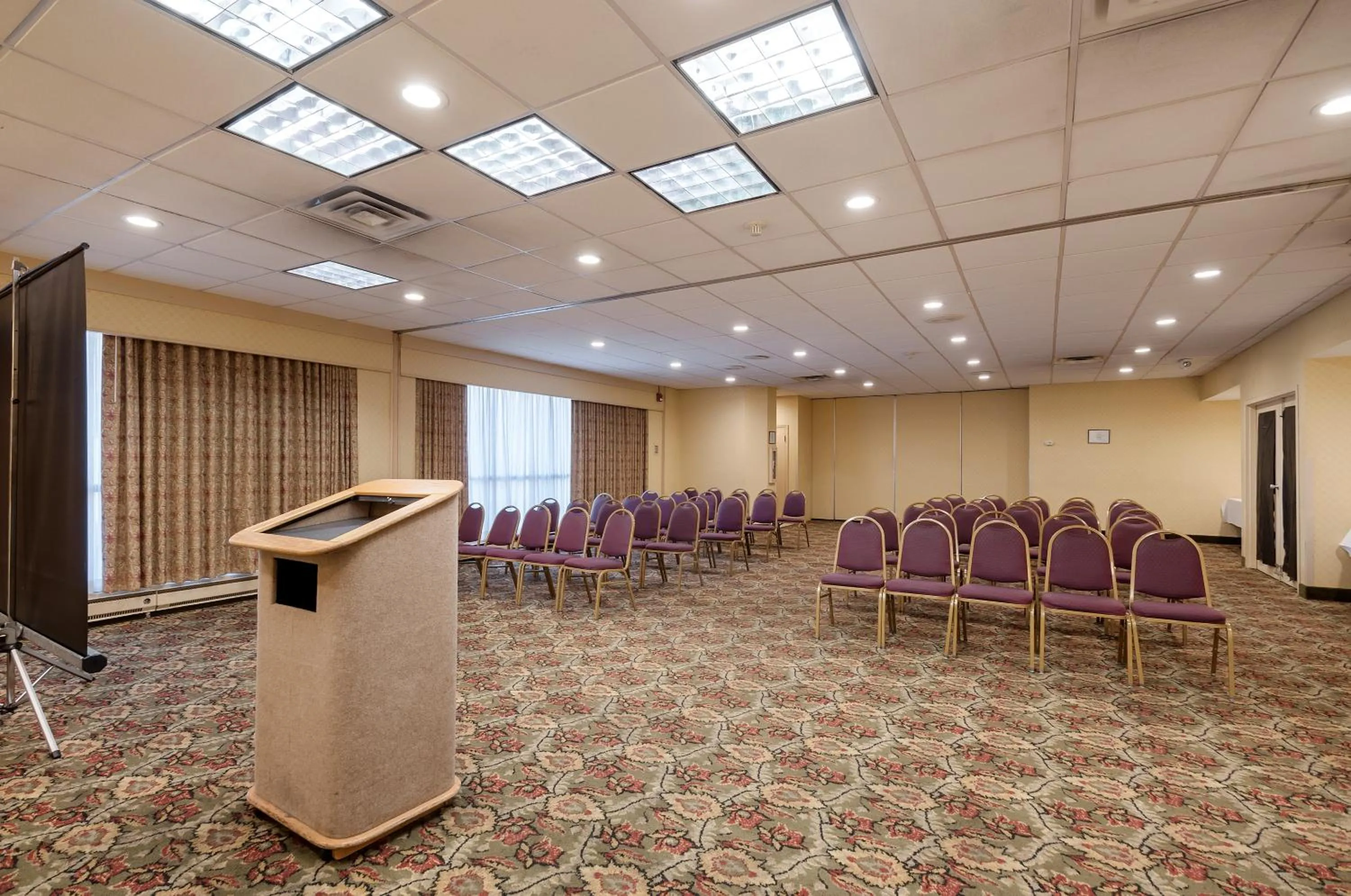 Business facilities in Quality Inn Windsor Mill - Baltimore