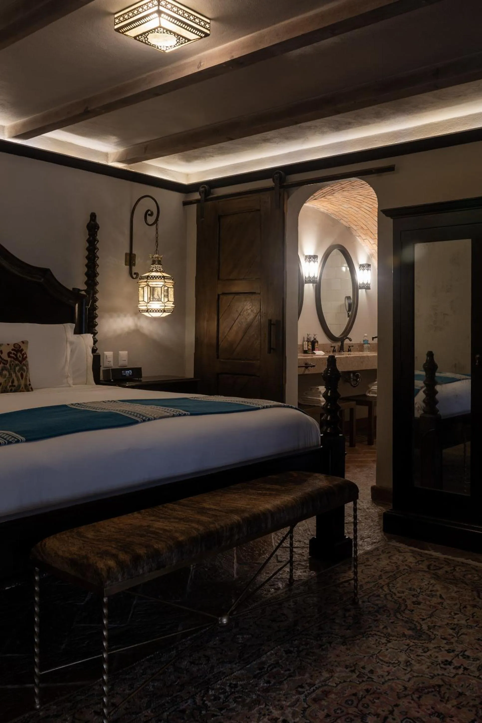 Bed in Casa 1810 Hotel Boutique