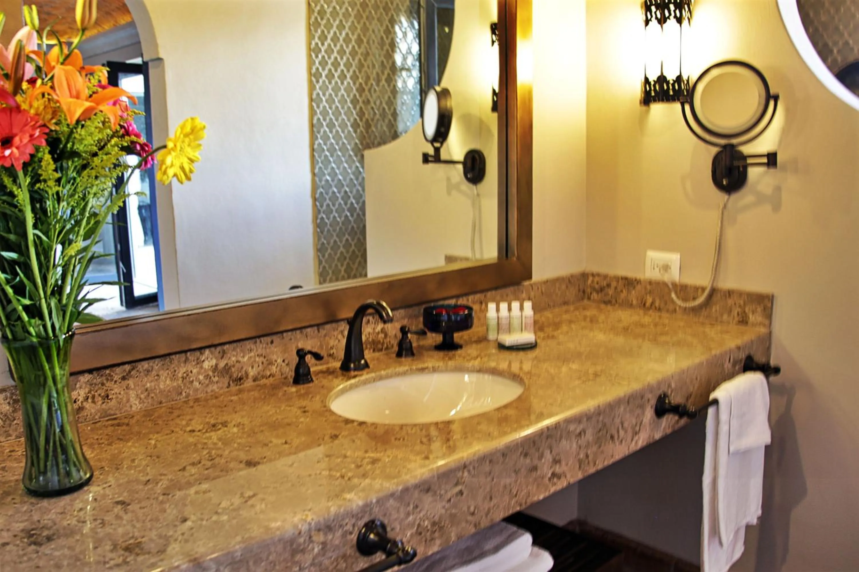 Bathroom in Casa 1810 Hotel Boutique