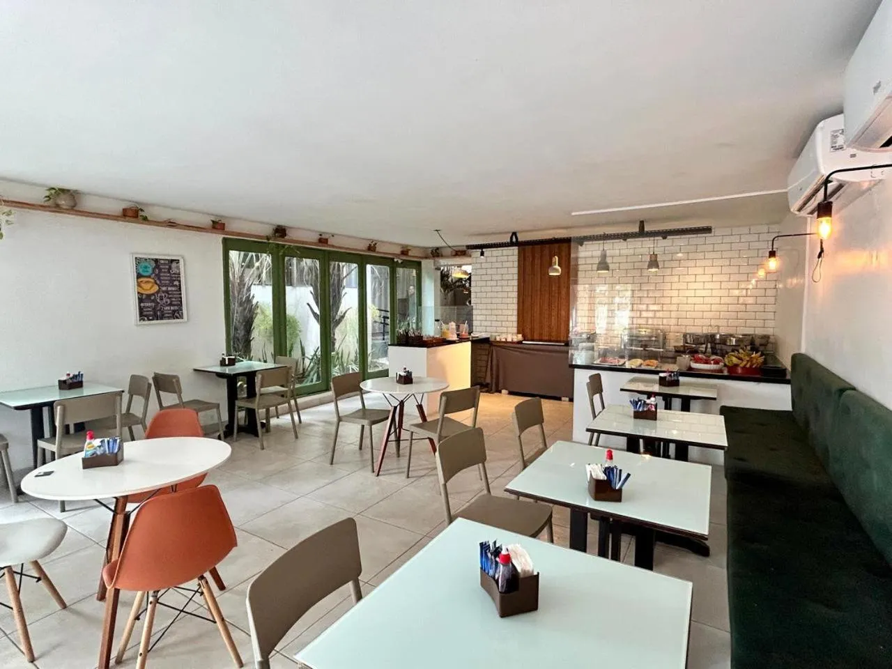 Breakfast in NUMAR Hotel