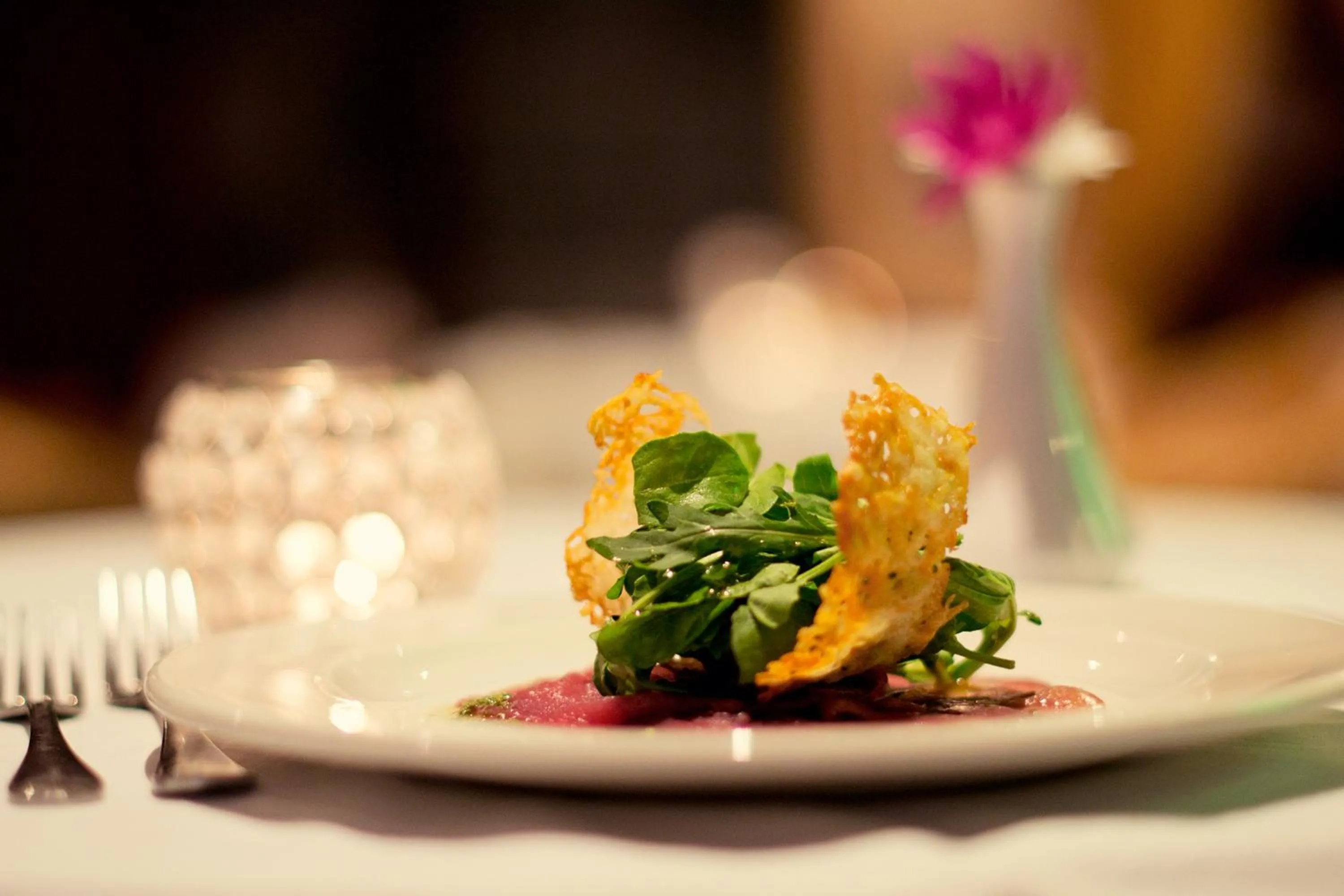 Restaurant/places to eat in Premier Resort Mpongo Private Game Reserve