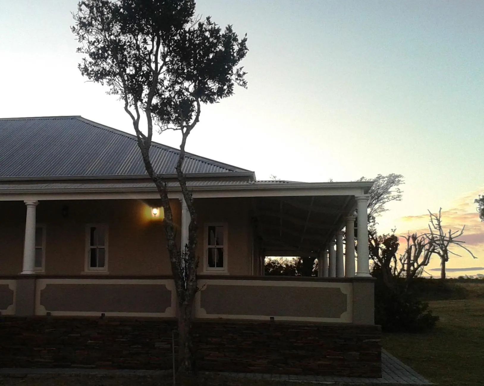 Communal lounge/ TV room in Premier Resort Mpongo Private Game Reserve