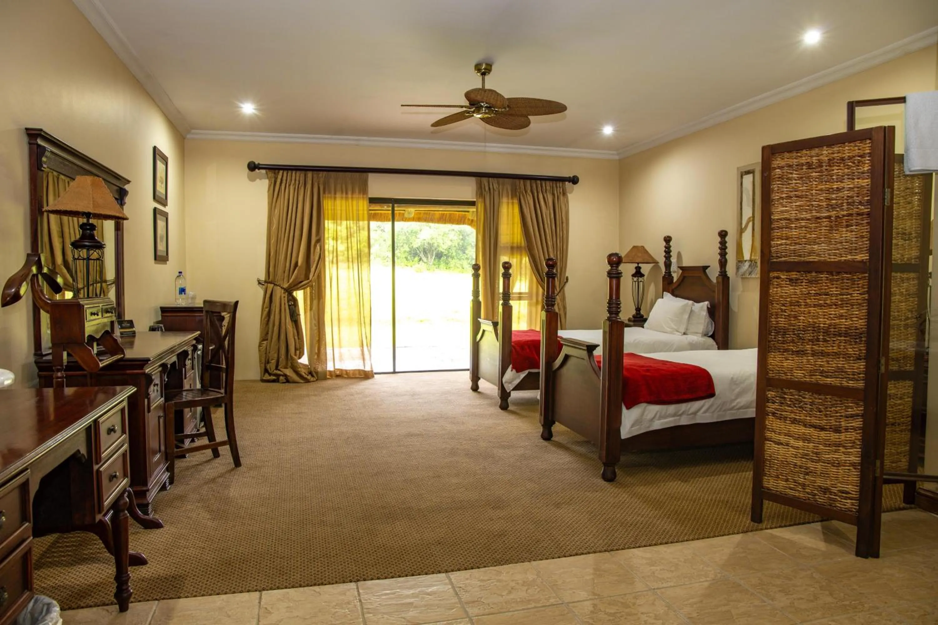 Bedroom, Bed in Premier Resort Mpongo Private Game Reserve