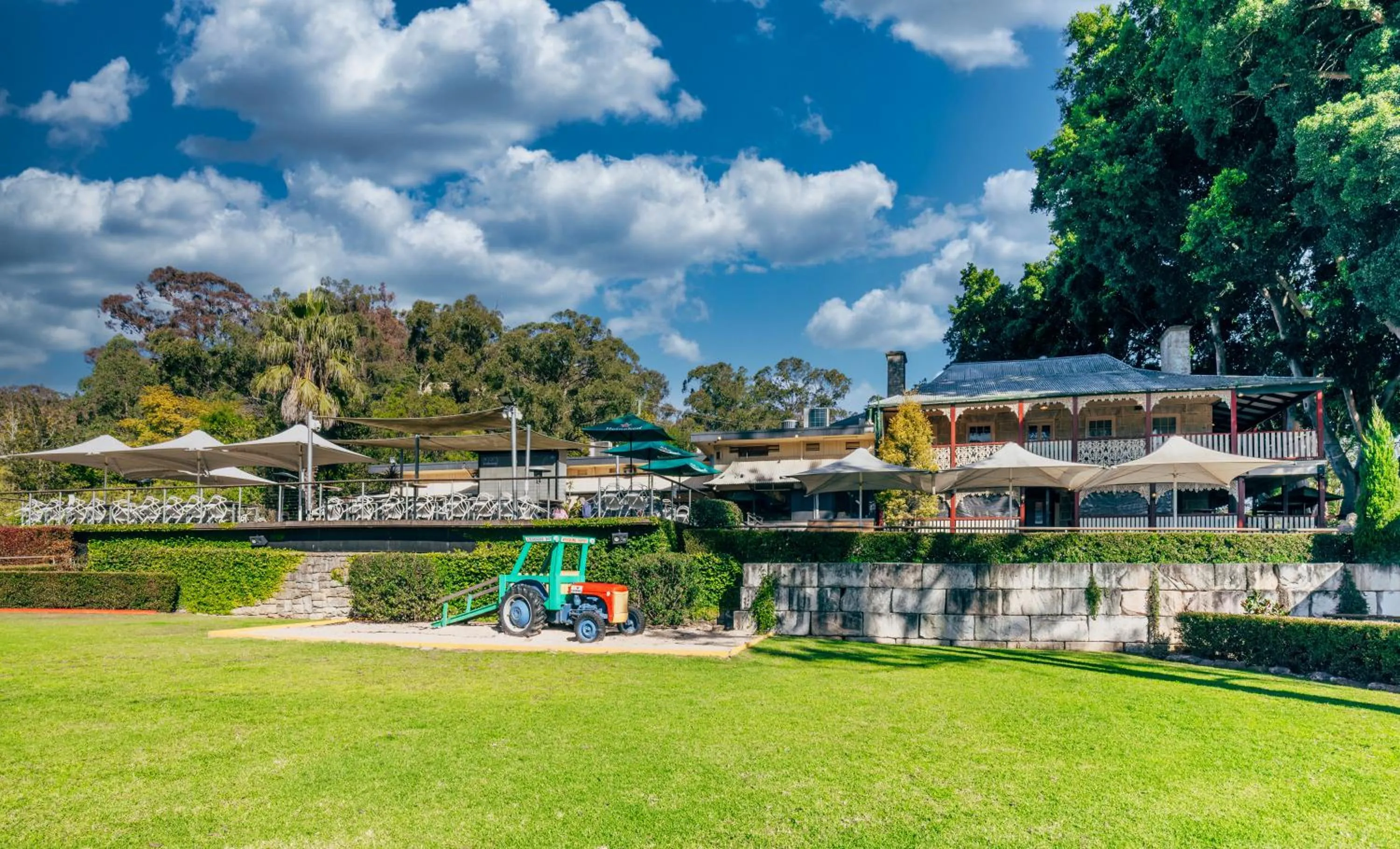 Dining area in Wisemans Inn