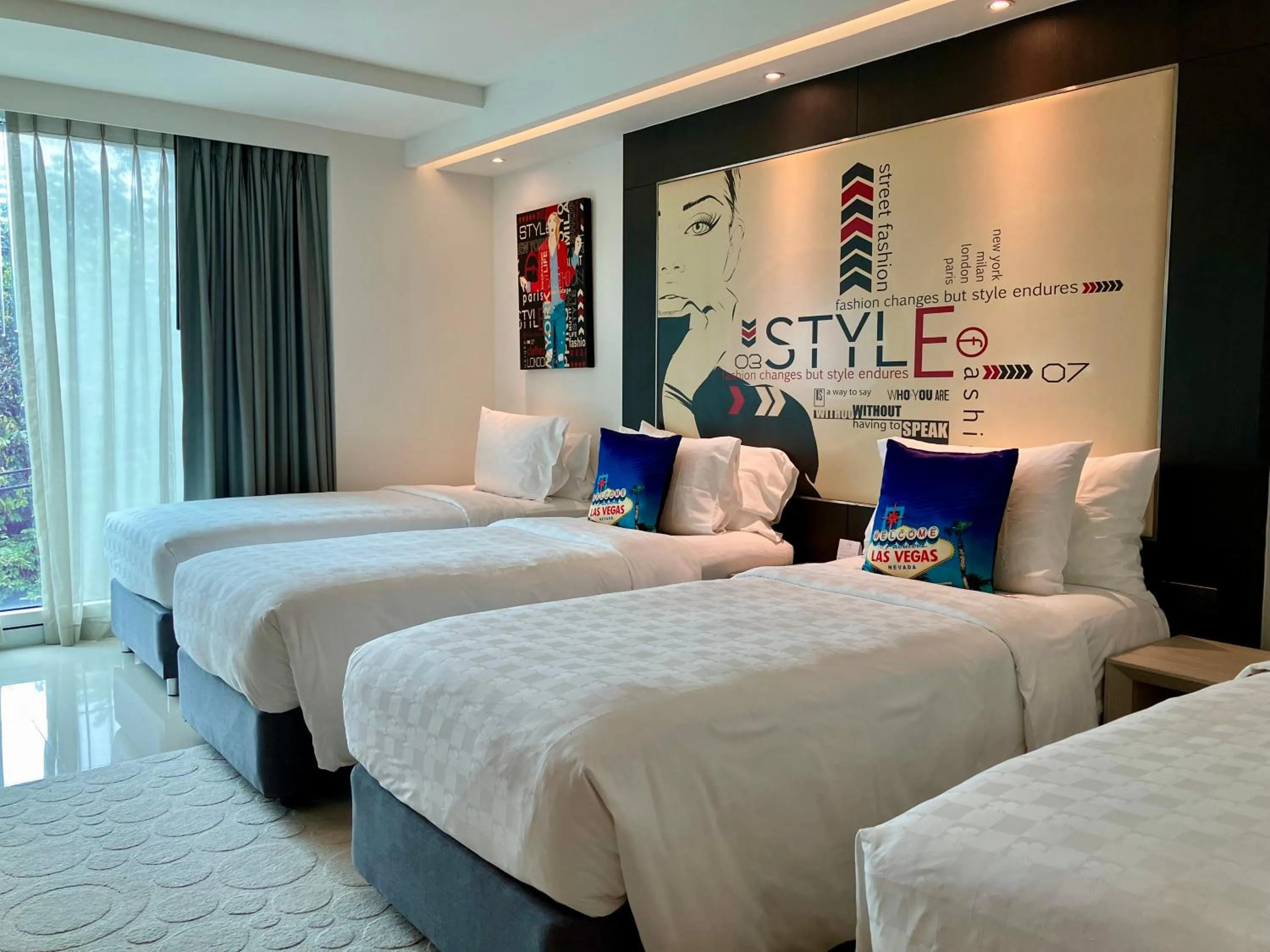 Bed in Hotel Clover Asoke - SHA Extra Plus