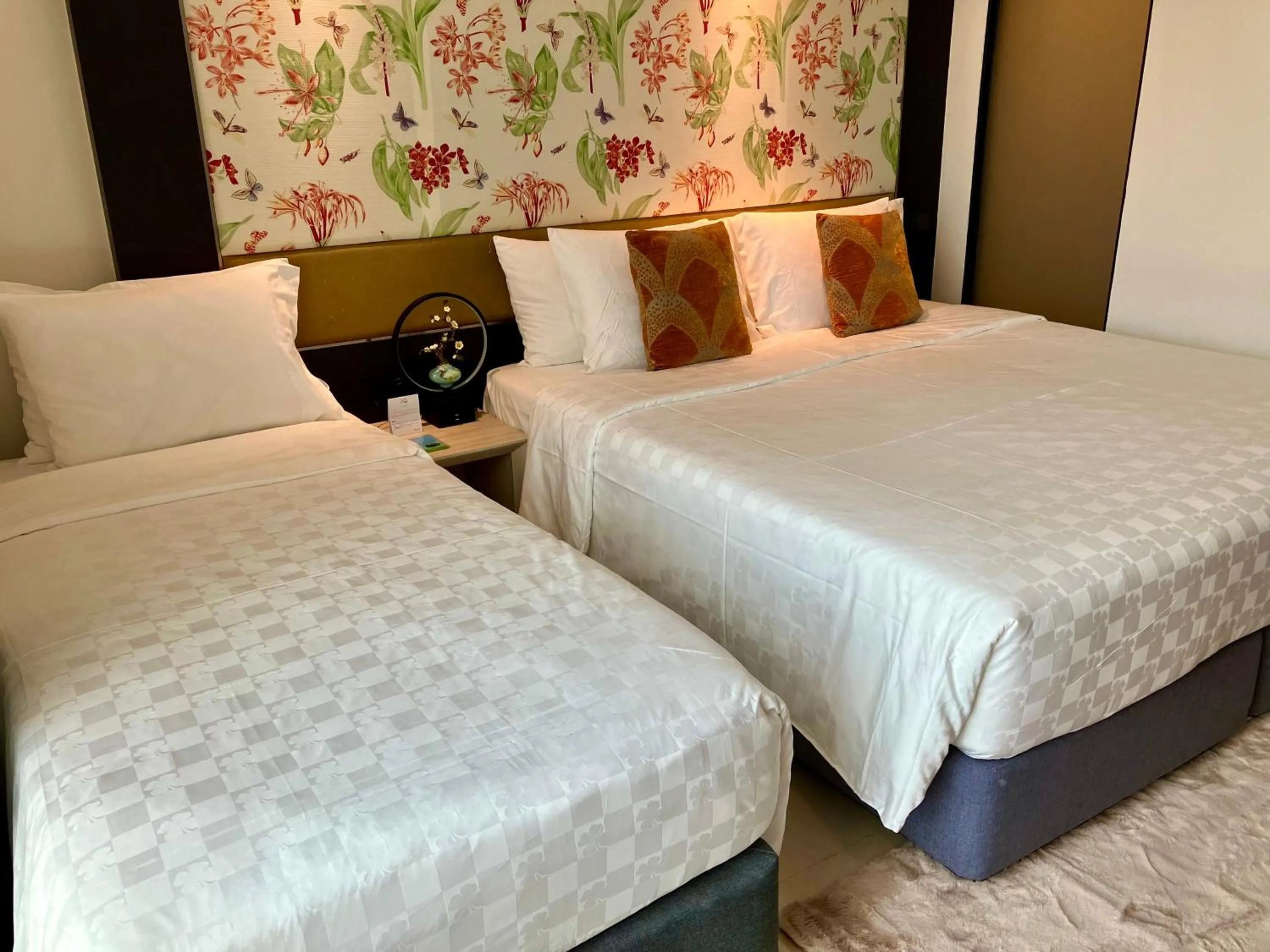 Bed in Hotel Clover Asoke - SHA Extra Plus