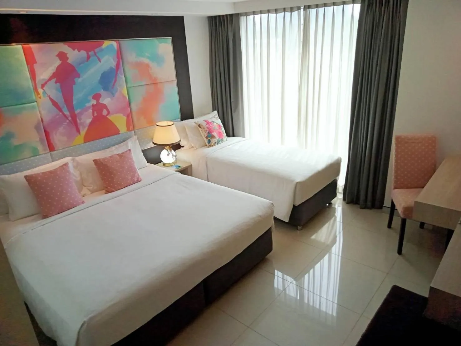 Bed in Hotel Clover Asoke - SHA Extra Plus