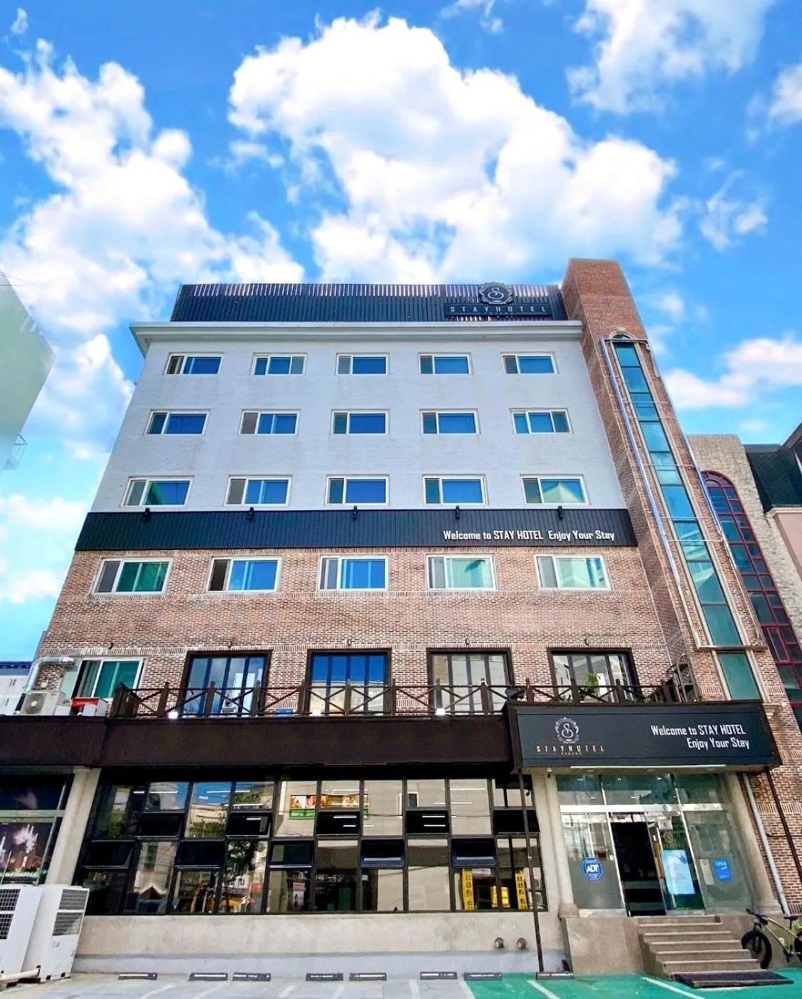 Property building in Stay Pohang Hotel