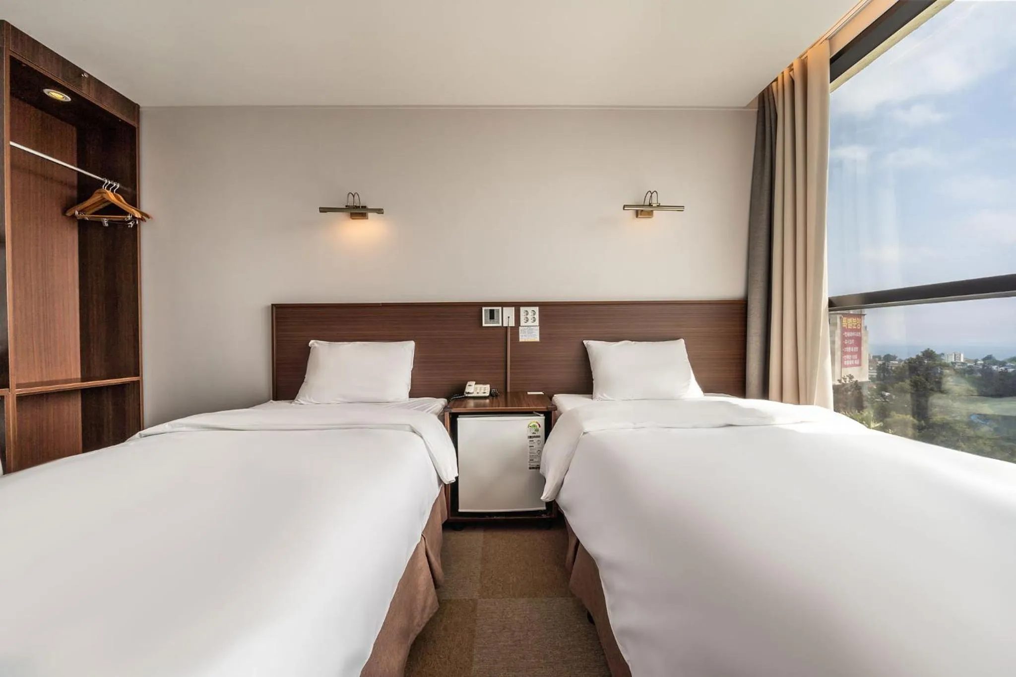 Sunrise Hotel Jungmun Branch