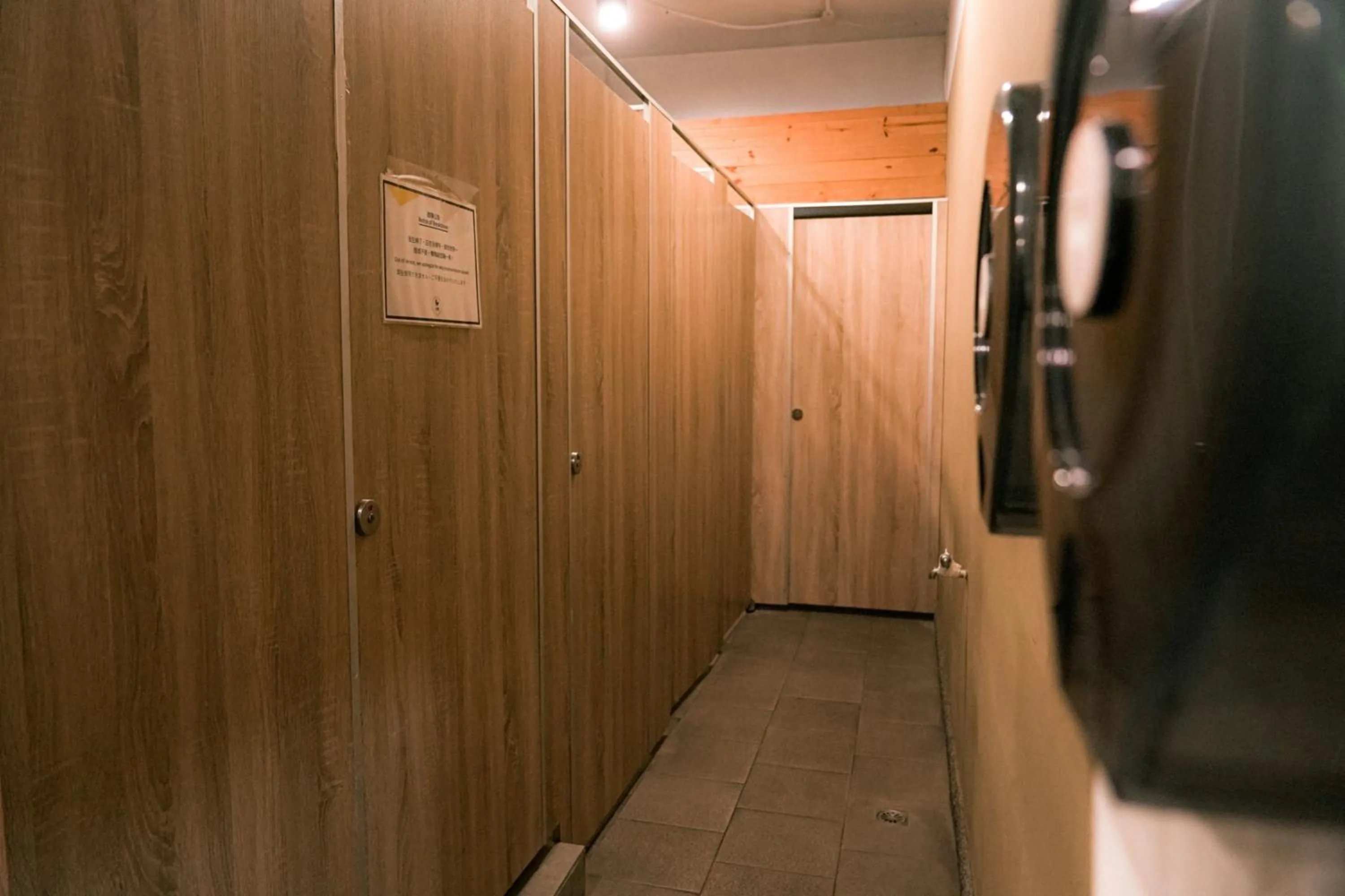 Toilet in Meeting Mates Hostel