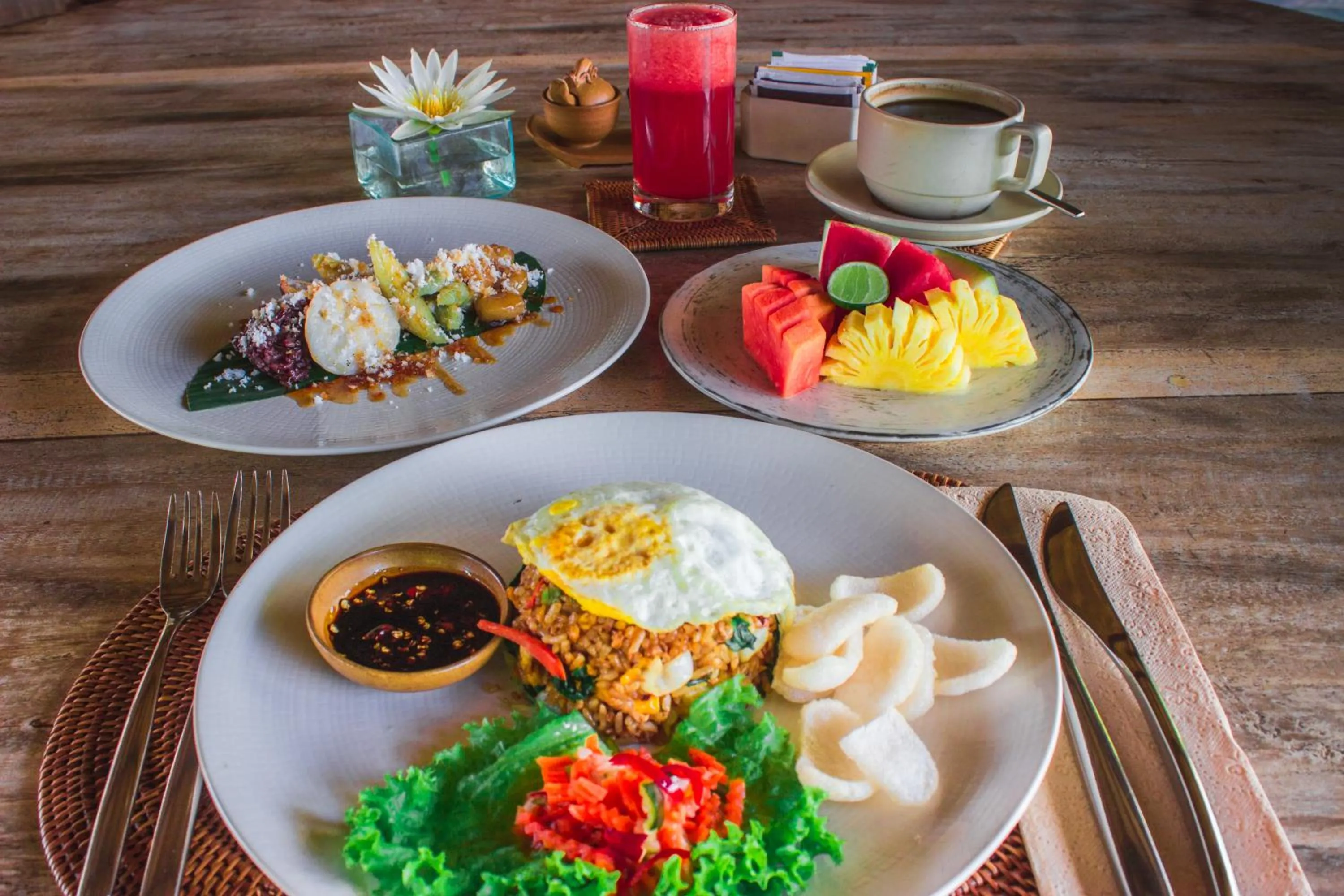 Breakfast in De Umah Bali Eco Tradi Home