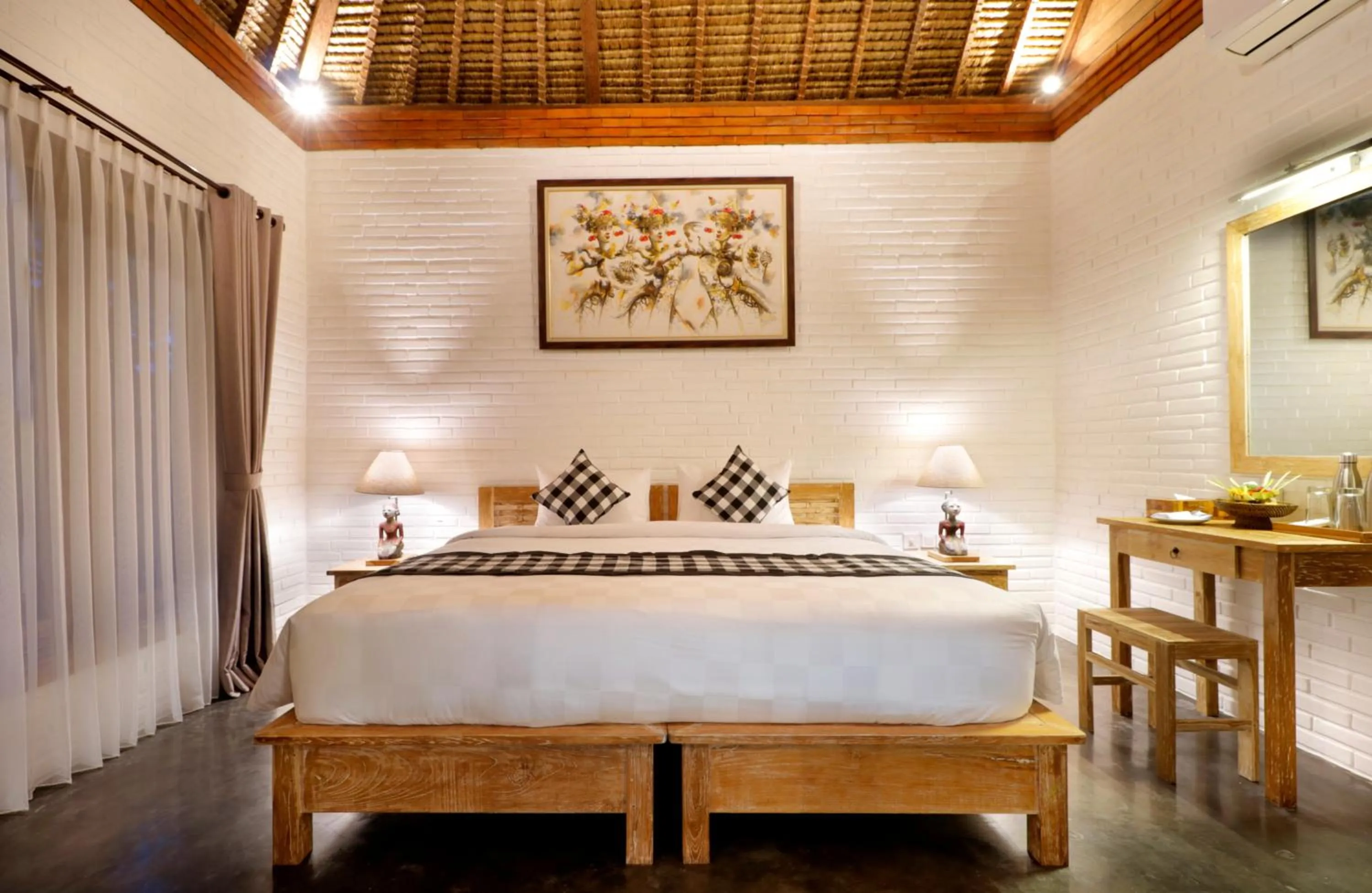 Bed in De Umah Bali Eco Tradi Home