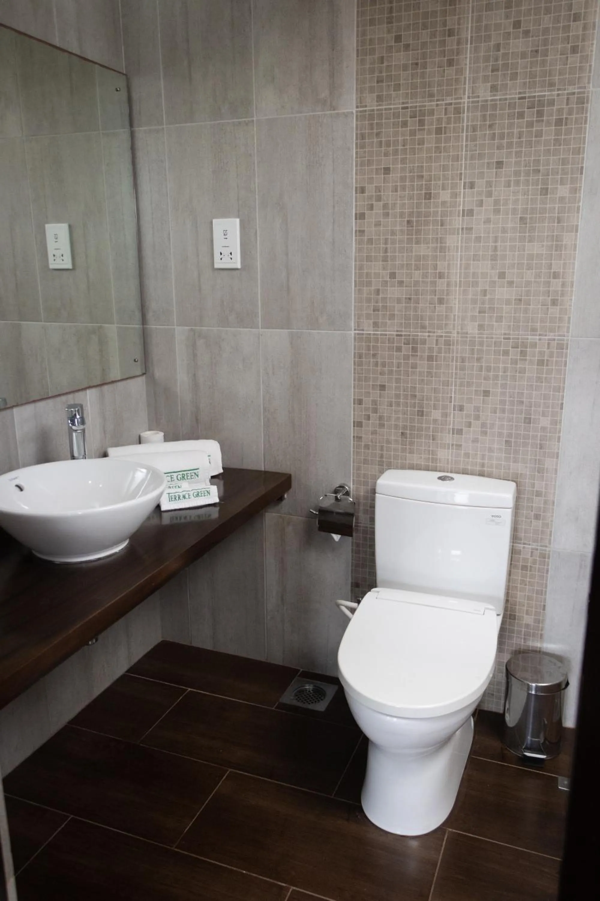 Bathroom in Terrace Green Hotel and Spa - Free Airport Shuttle Service