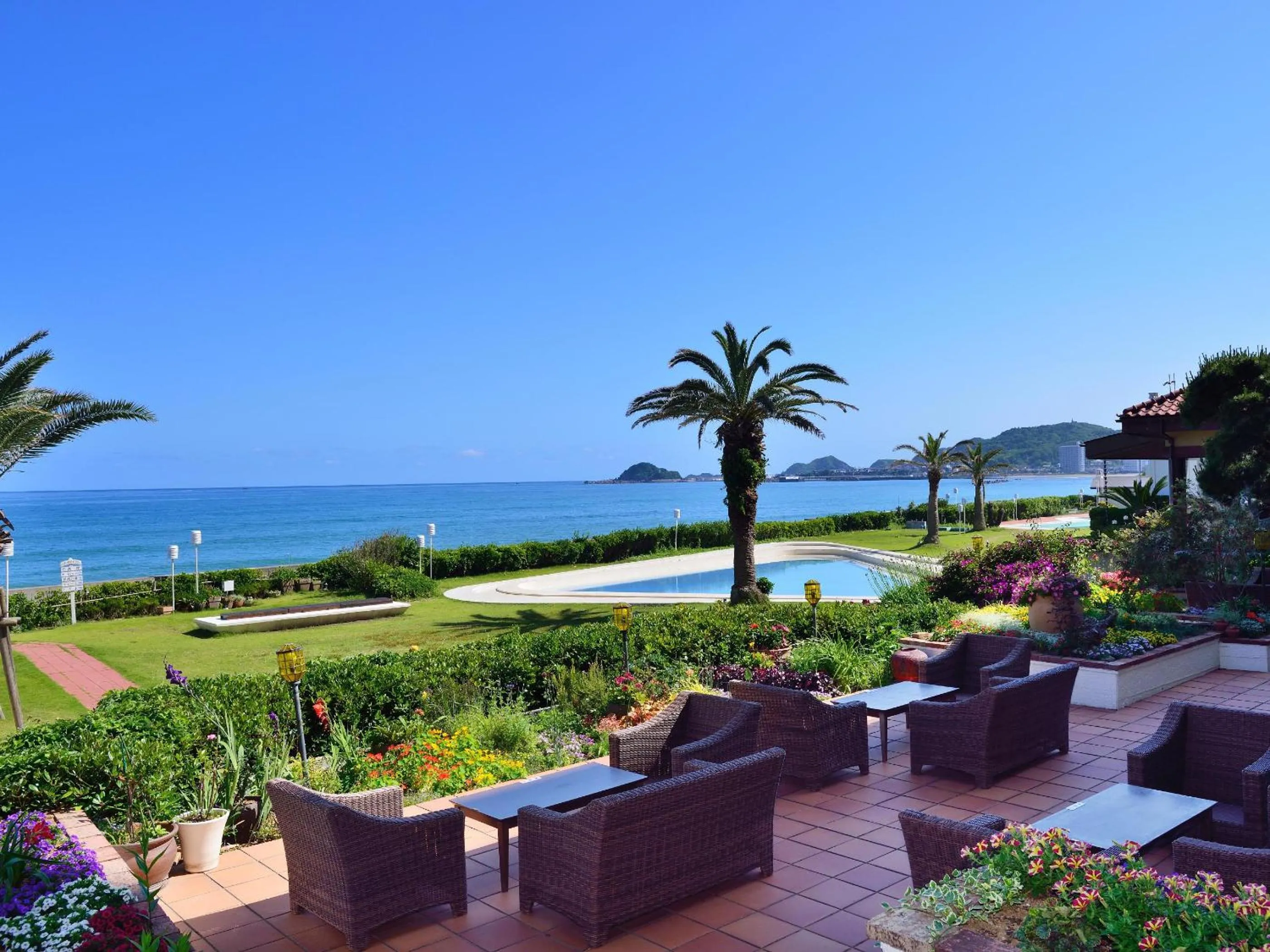 Garden in Kamogawa Grand Hotel