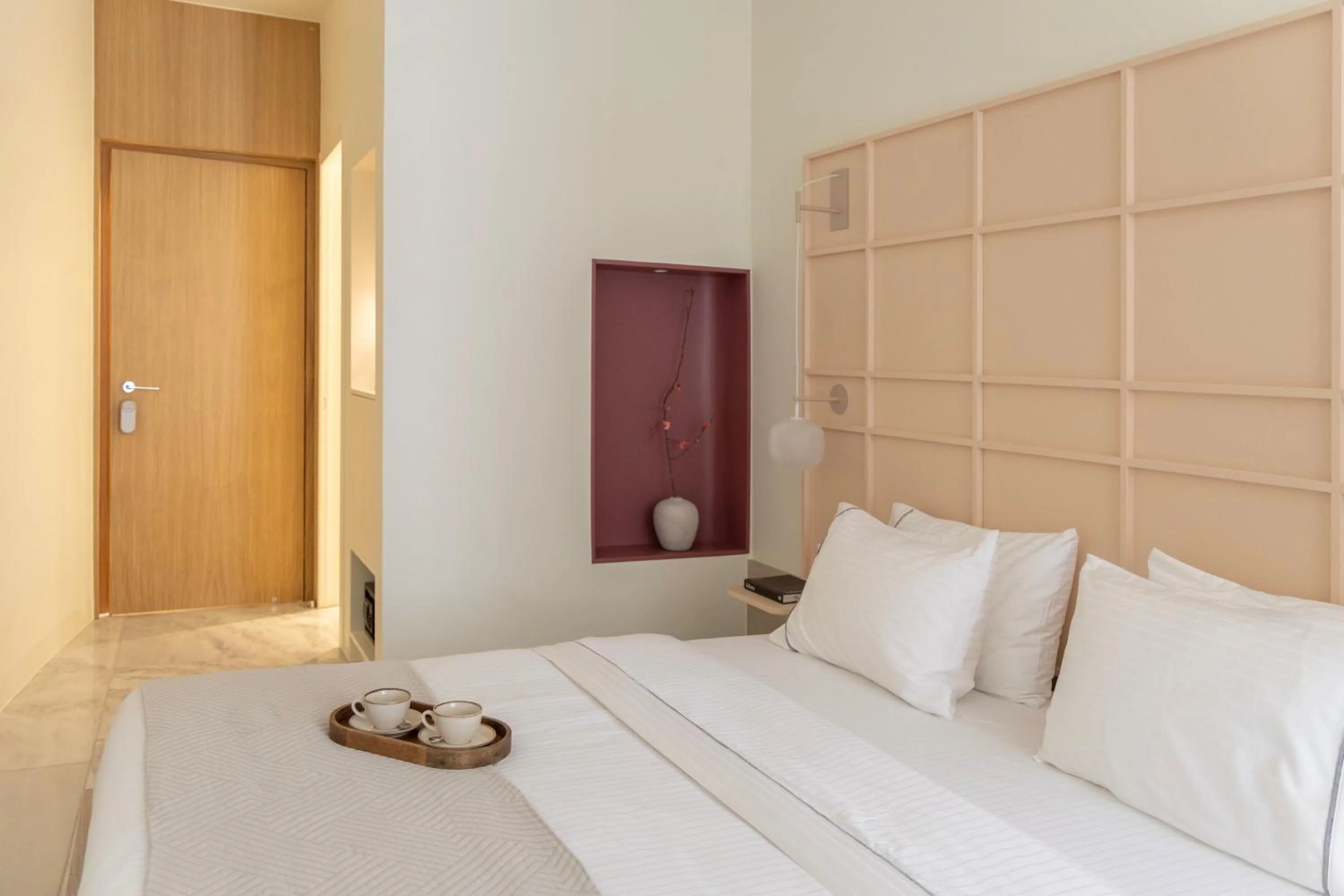 Bed in Milioni by Oniro