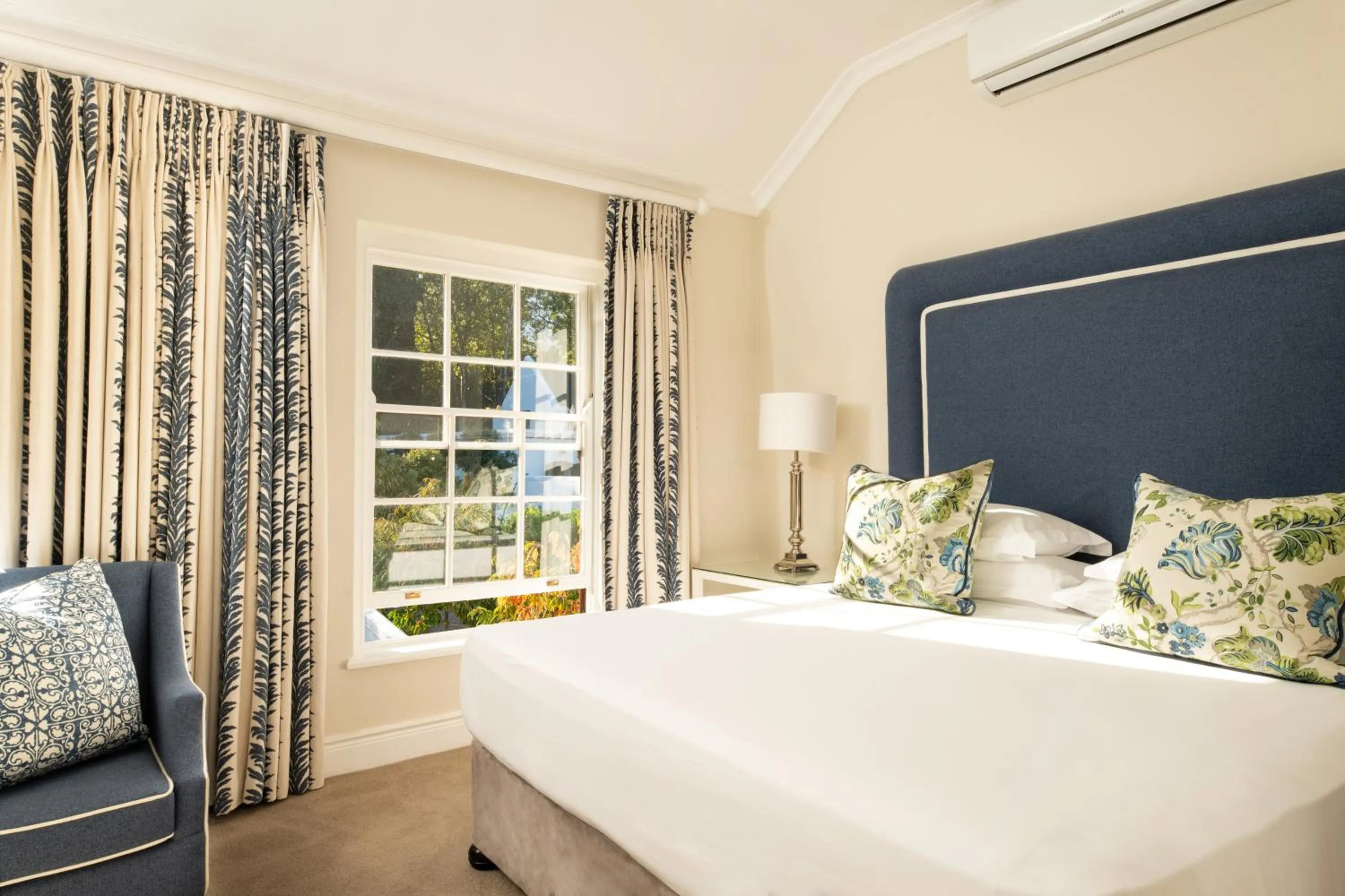 Bed in The Cellars-Hohenort