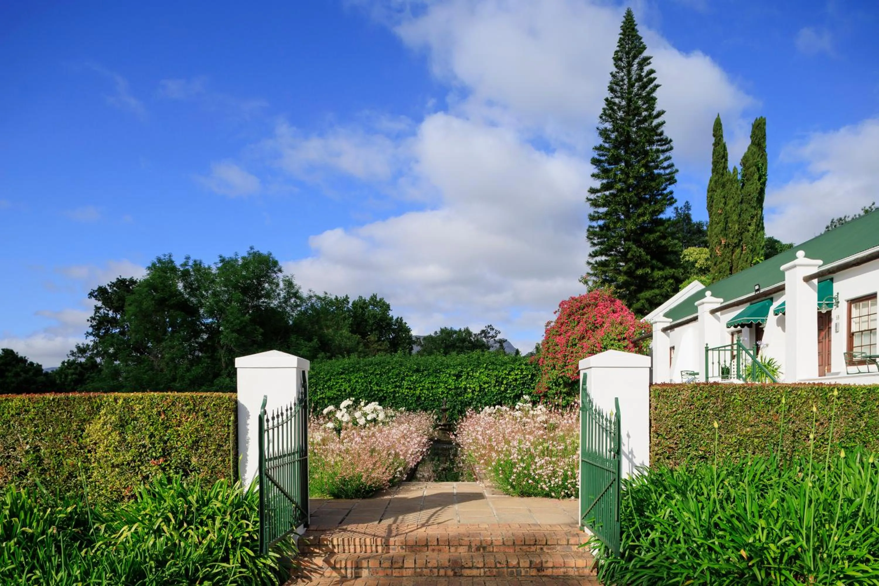 Garden in The Cellars-Hohenort