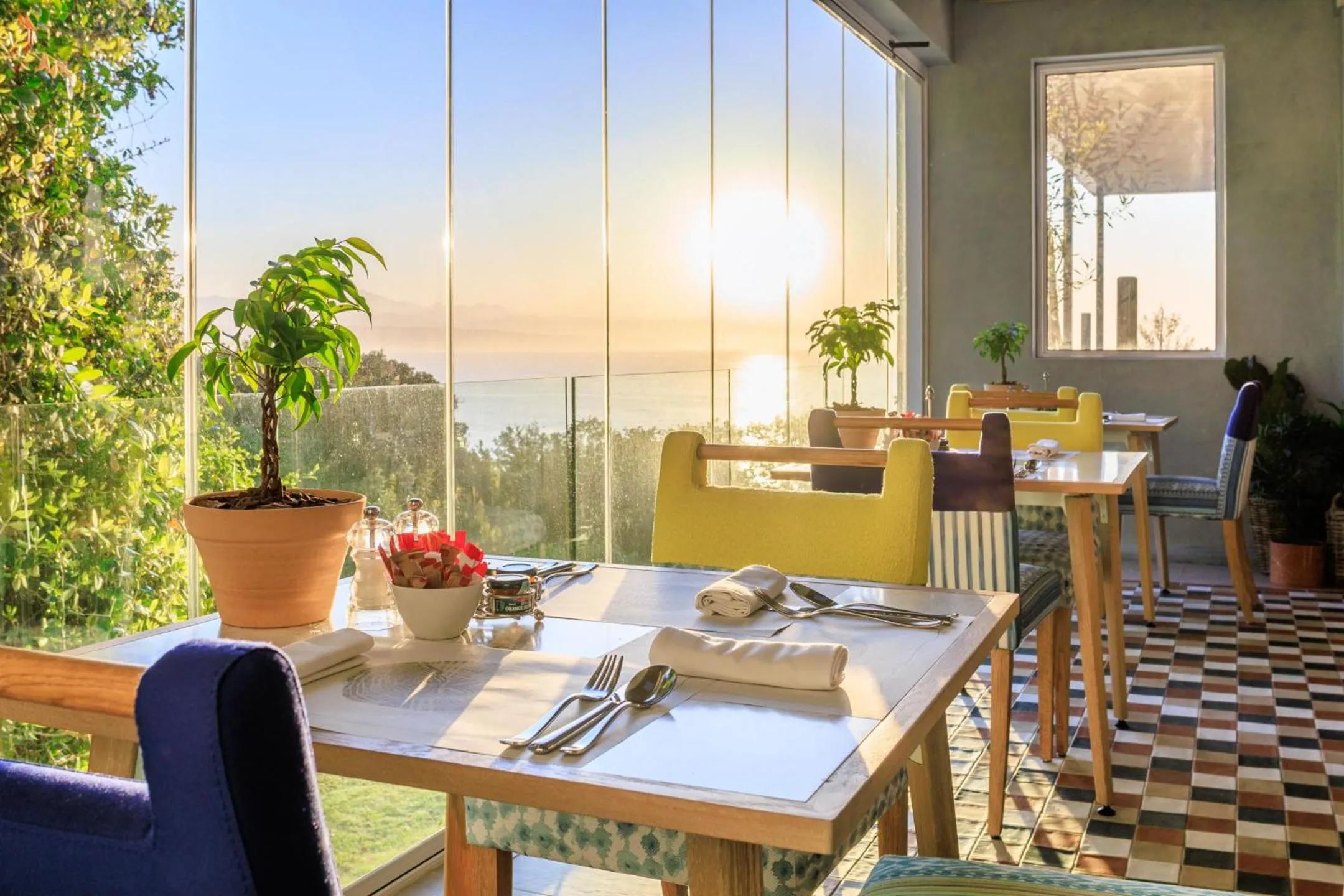 Restaurant/places to eat in The Plettenberg Hotel