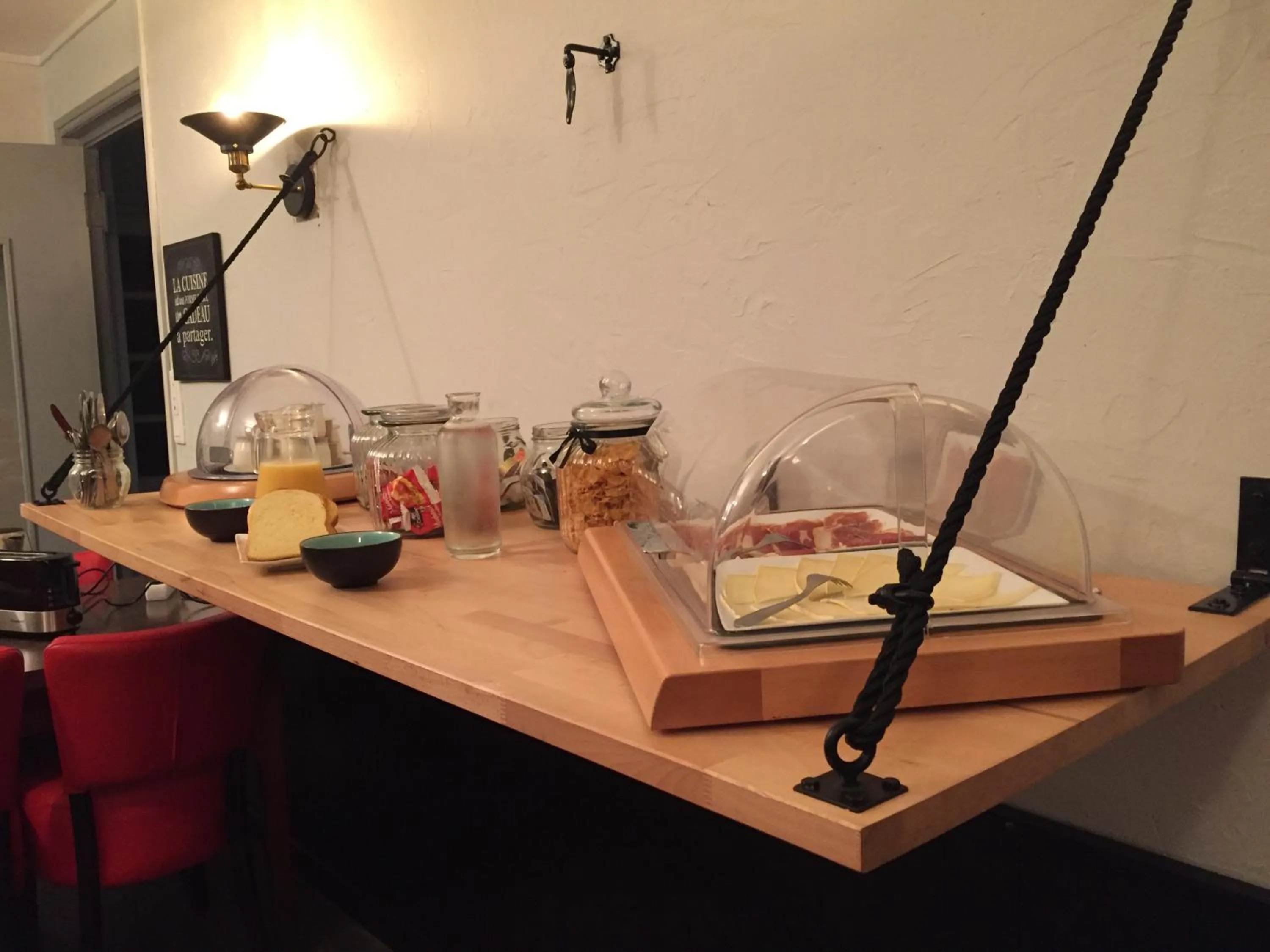 Breakfast in Hotel Restaurant Cousseau