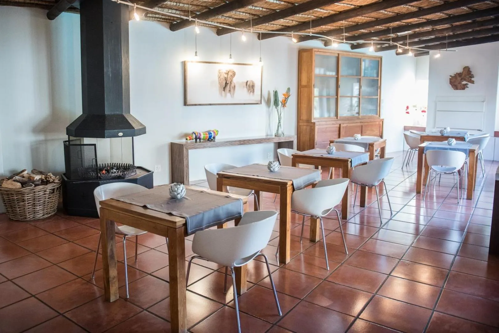 Dining area in Ballinderry, The Robertson Guest House