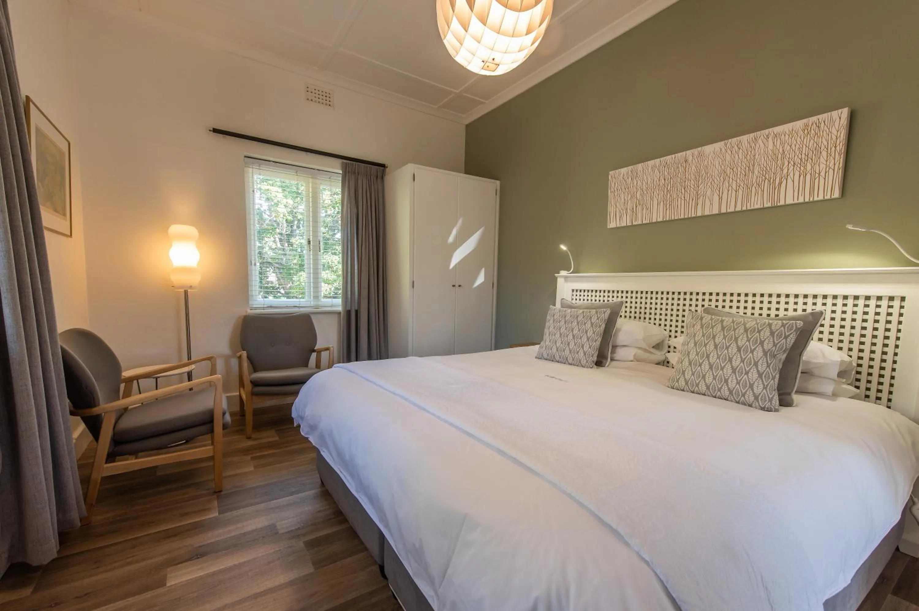 Bedroom, Bed in Ballinderry, The Robertson Guest House