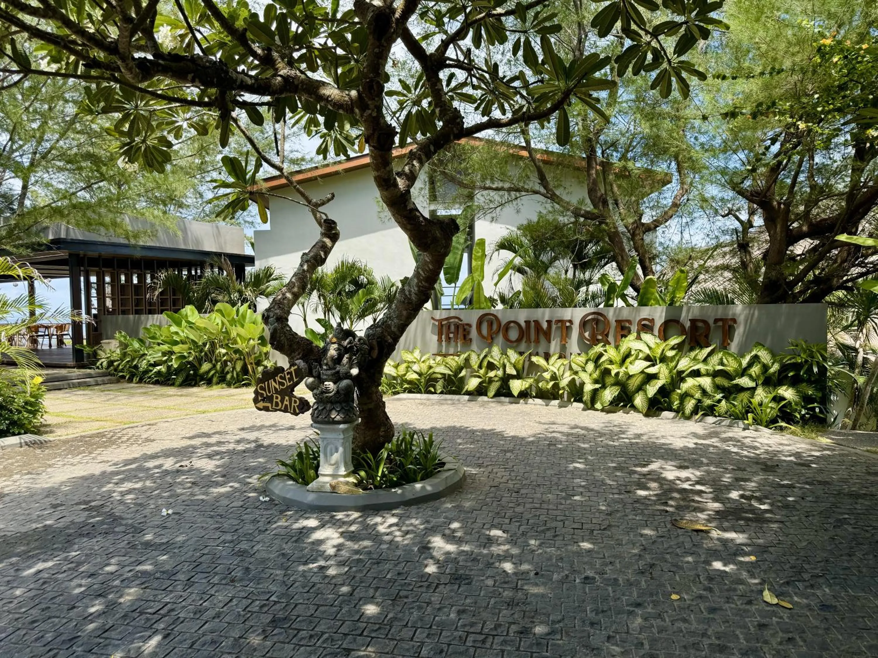 Facade/entrance in The Point Resort Lembongan