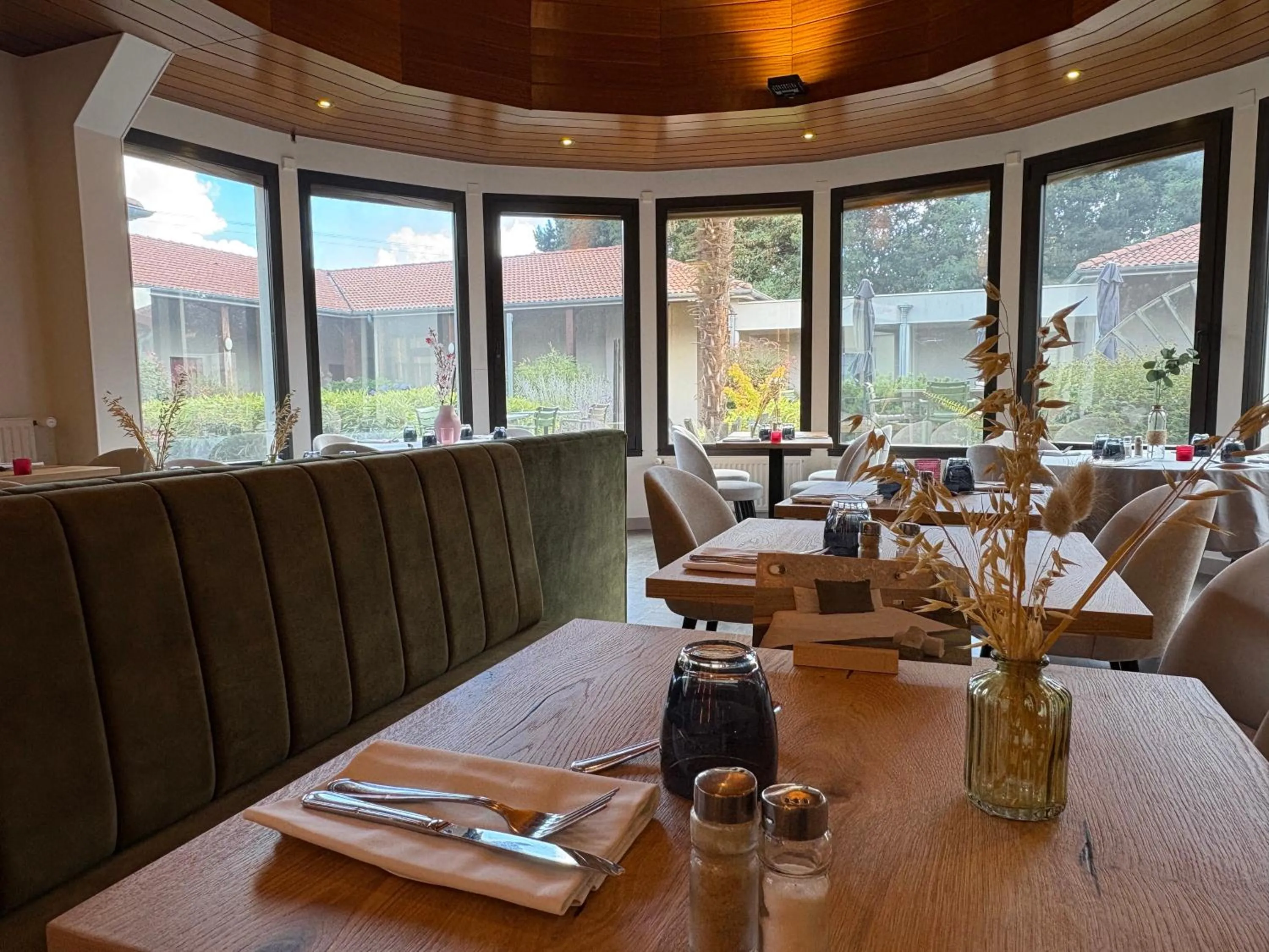 Restaurant/places to eat in The Originals City, Logis d'Elbée, Cholet Nord