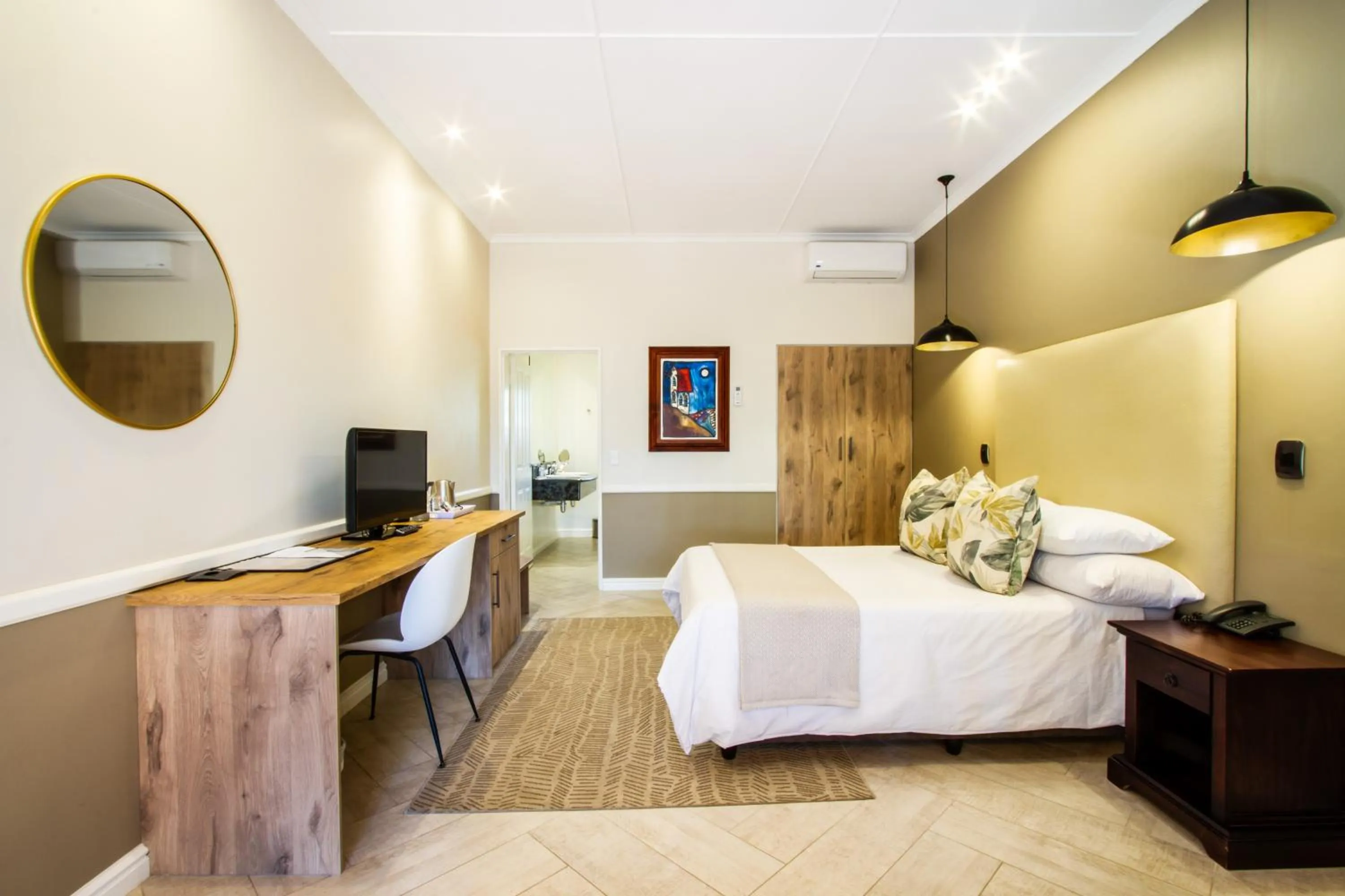 Property building, Bed in Hlangana Lodge