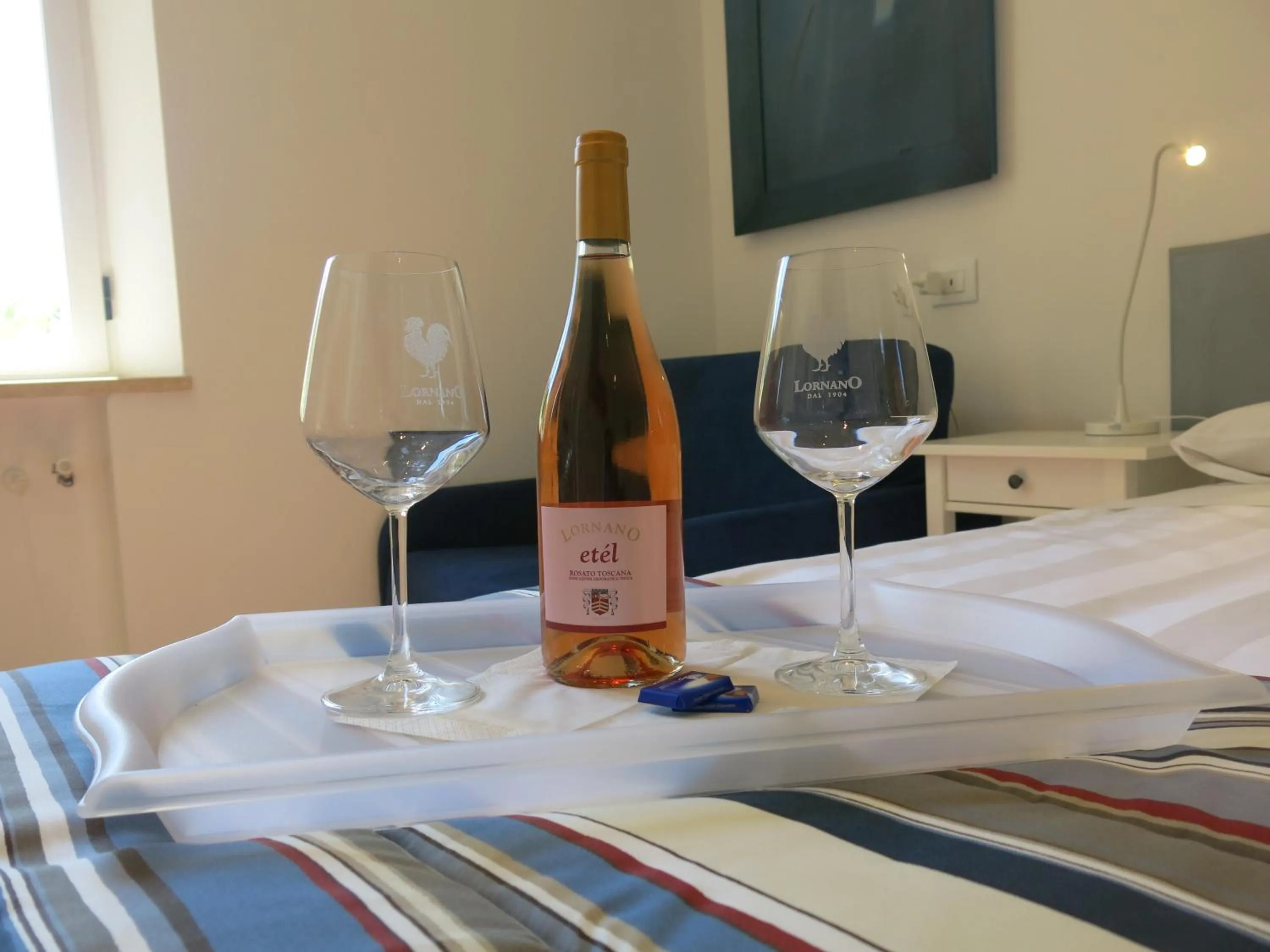 Decorative detail, Bed in La Coroncina Lodging