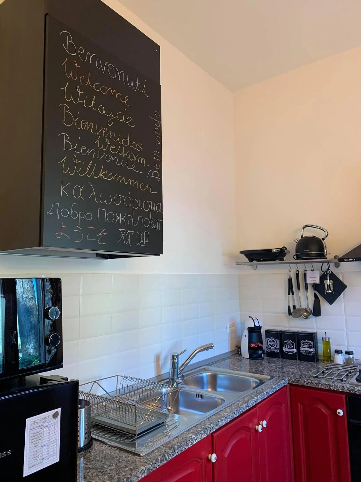 Kitchen or kitchenette in La Coroncina Lodging