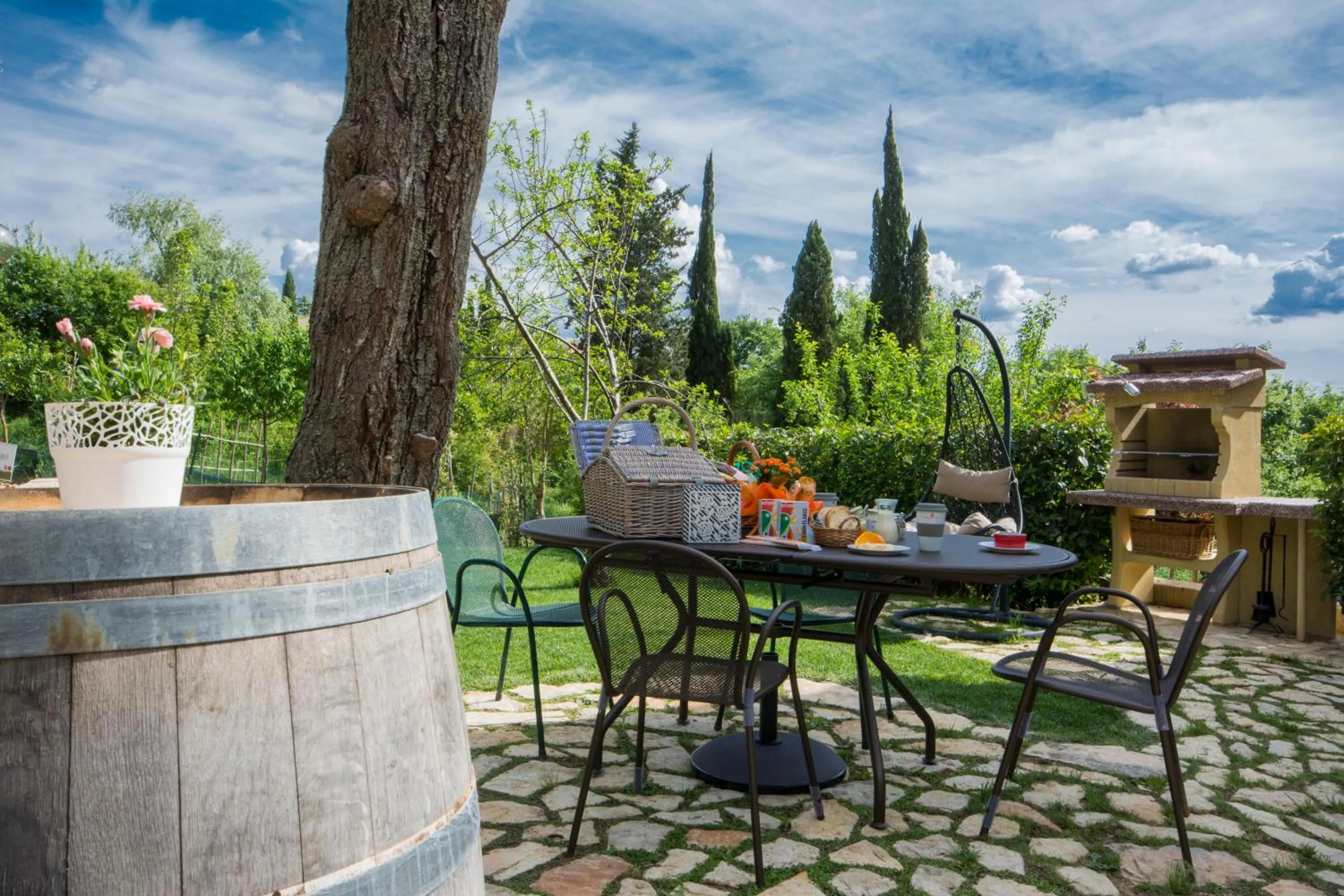 Decorative detail in La Coroncina Lodging