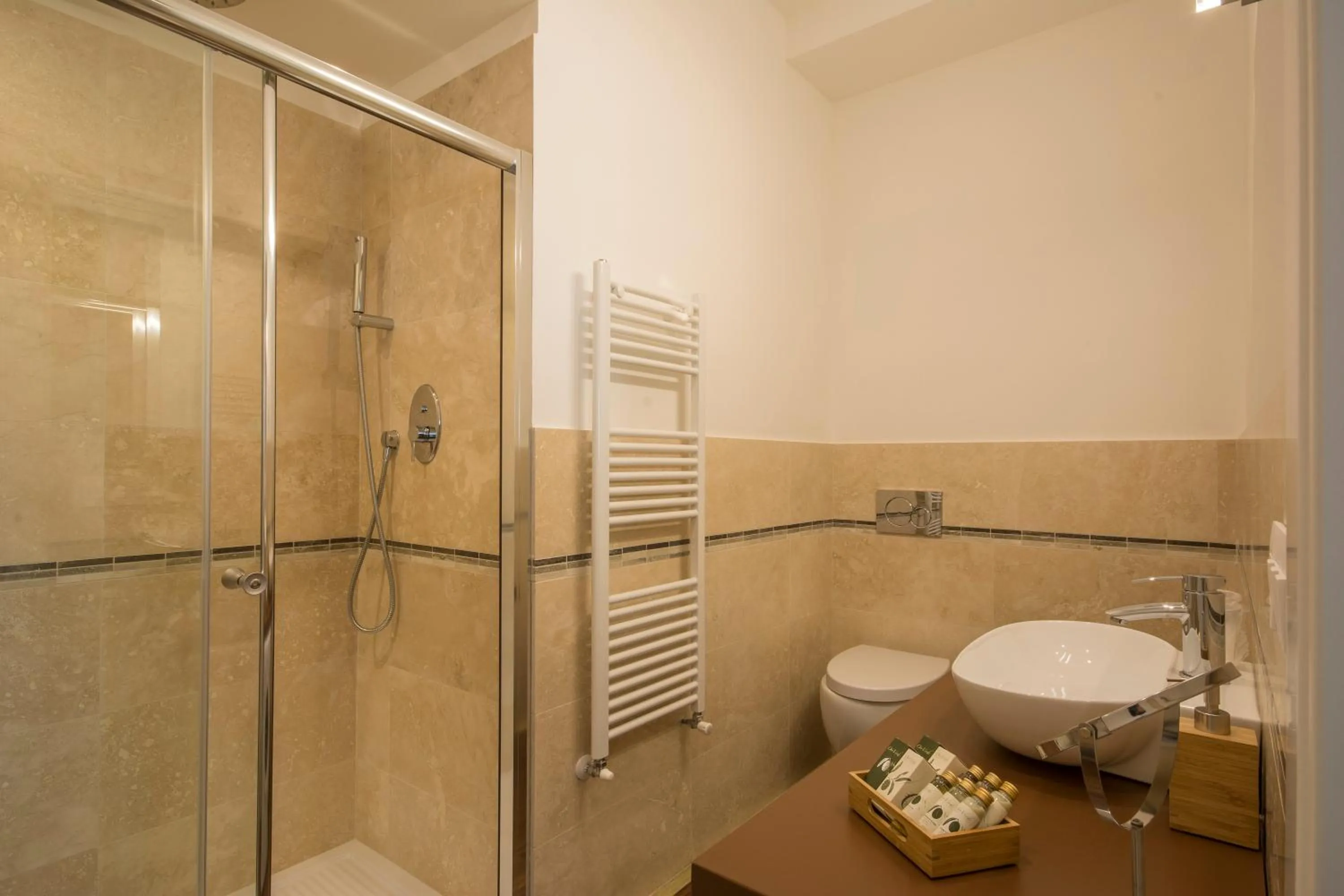 Bathroom in La Coroncina Lodging