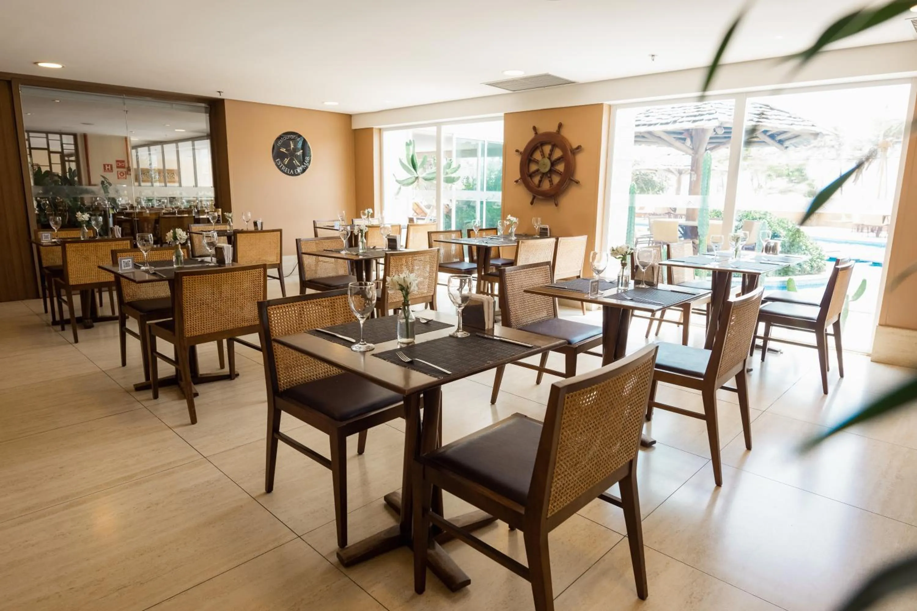 Lounge or bar in Gran Mareiro Hotel