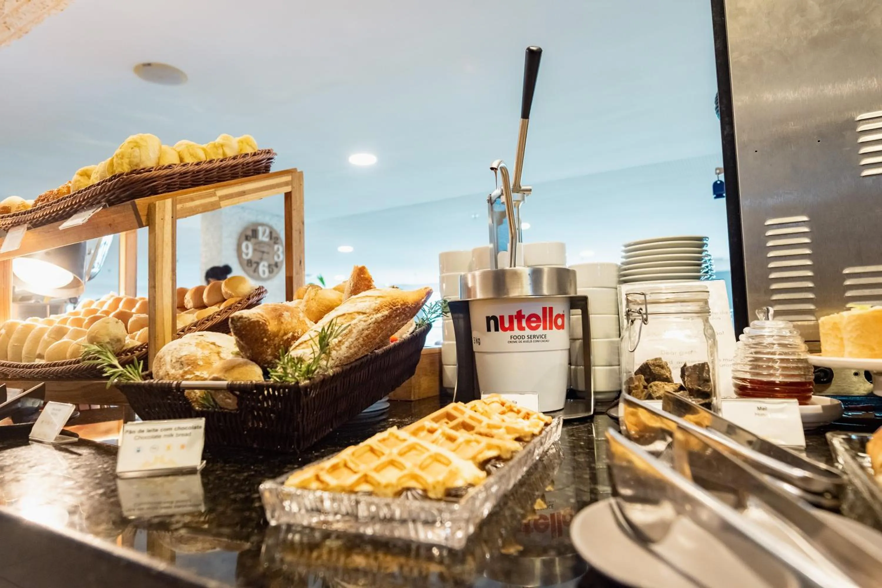 Restaurant/places to eat in Gran Mareiro Hotel