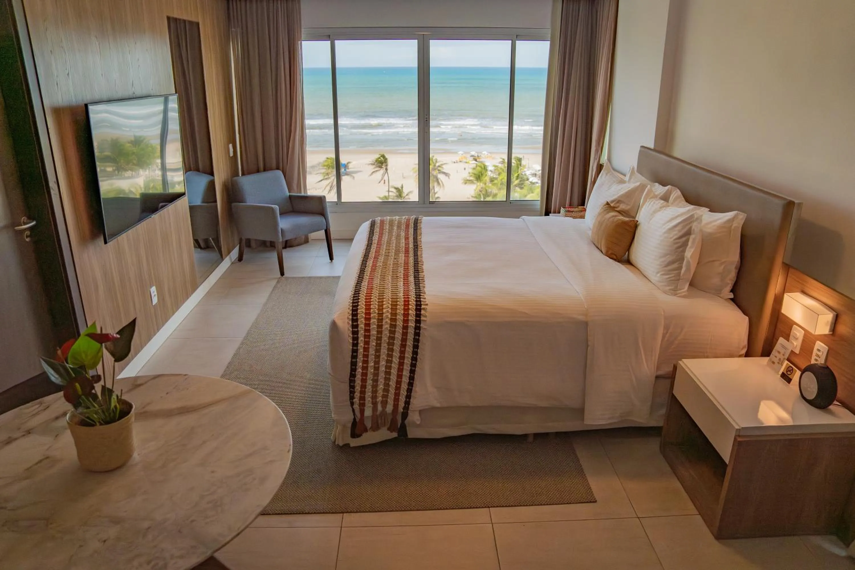 Bedroom, Bed in Gran Mareiro Hotel