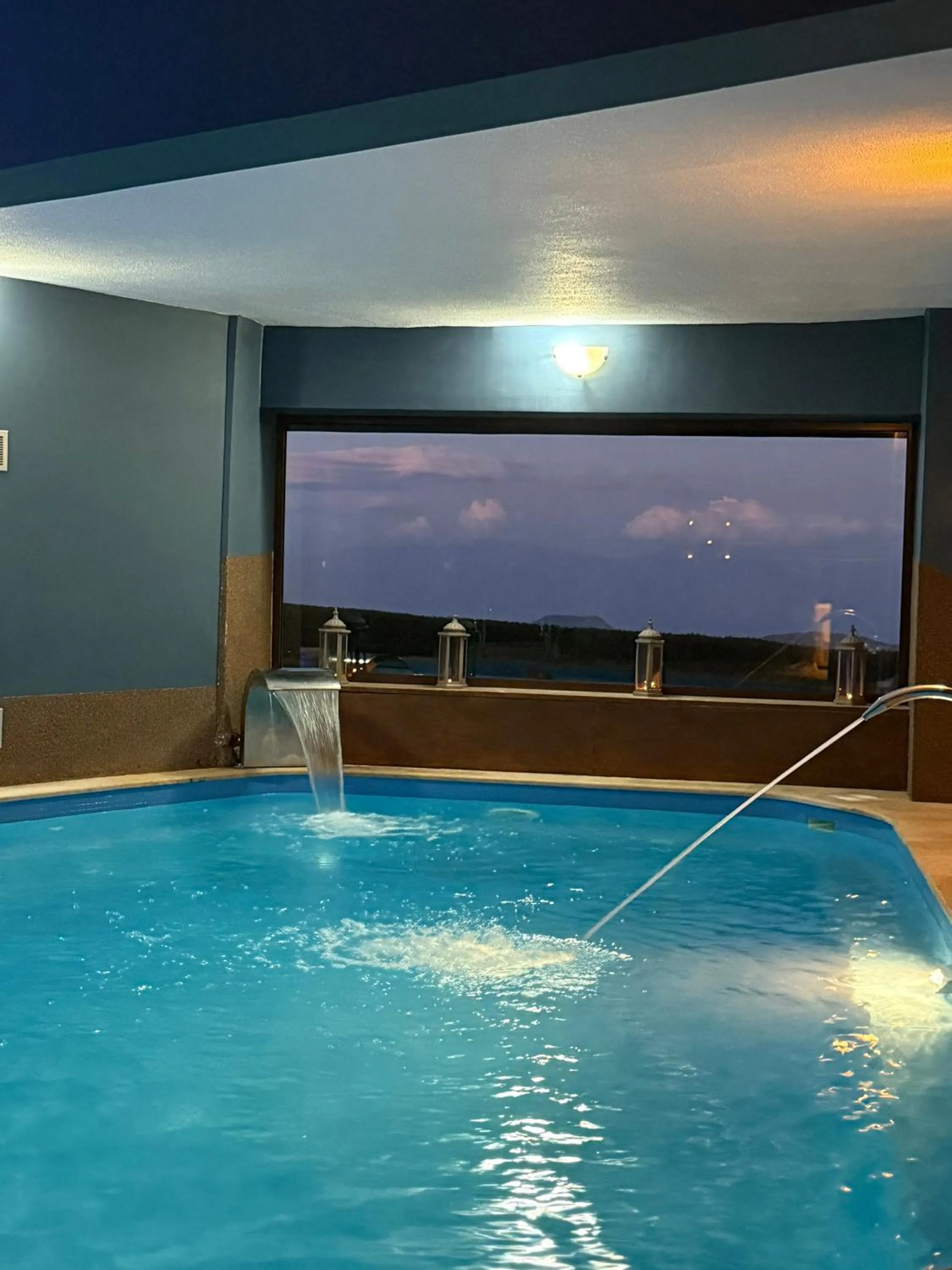 Swimming pool in Hotel Iliovasilema