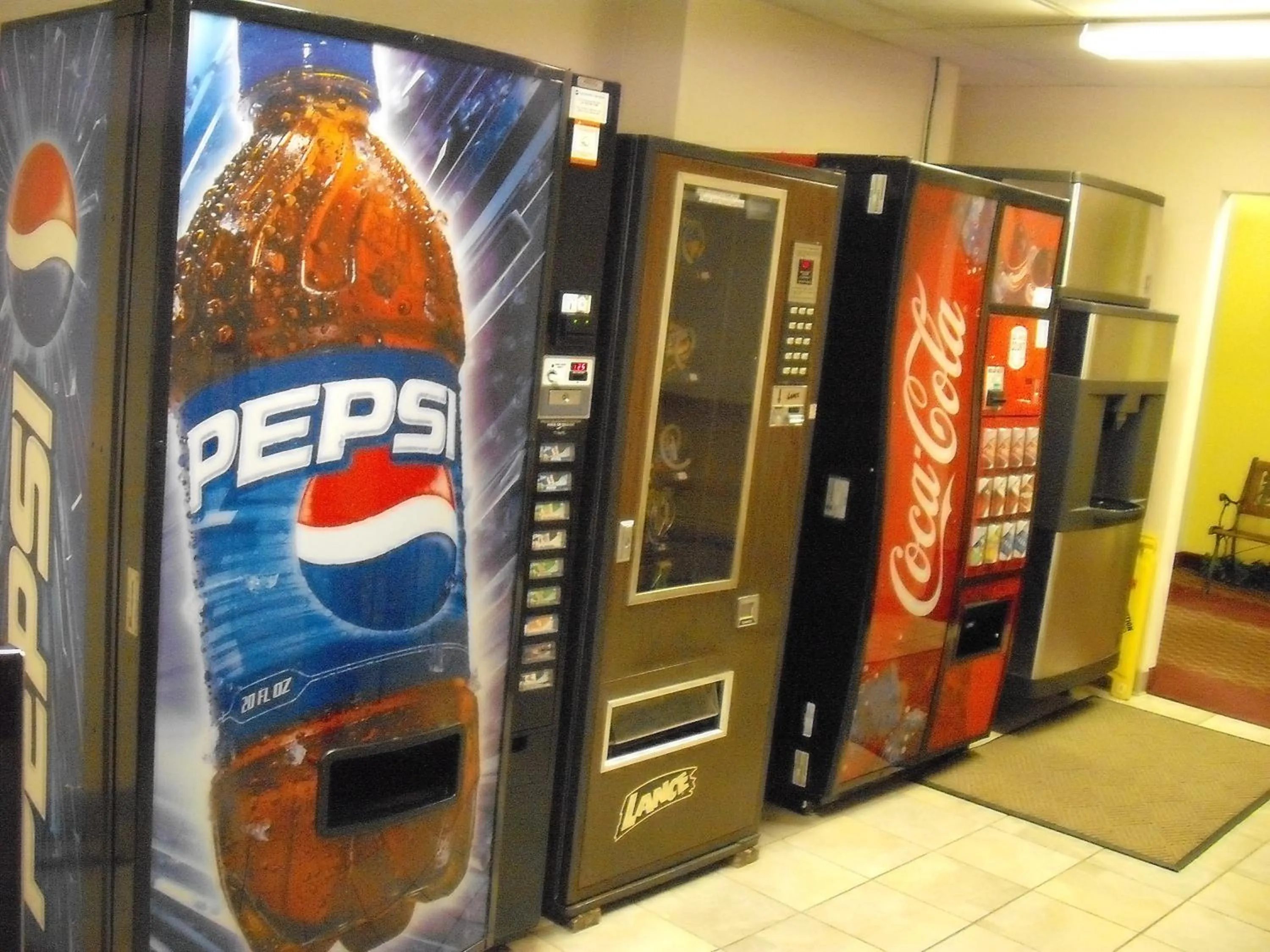 Area and facilities in Mountain Inn & Suites