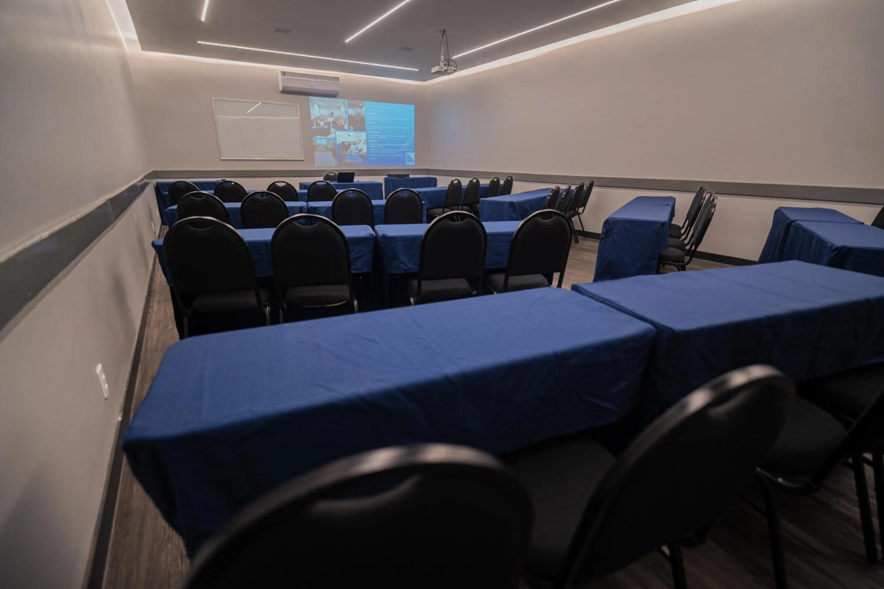Meeting/conference room in Hotel Opuka