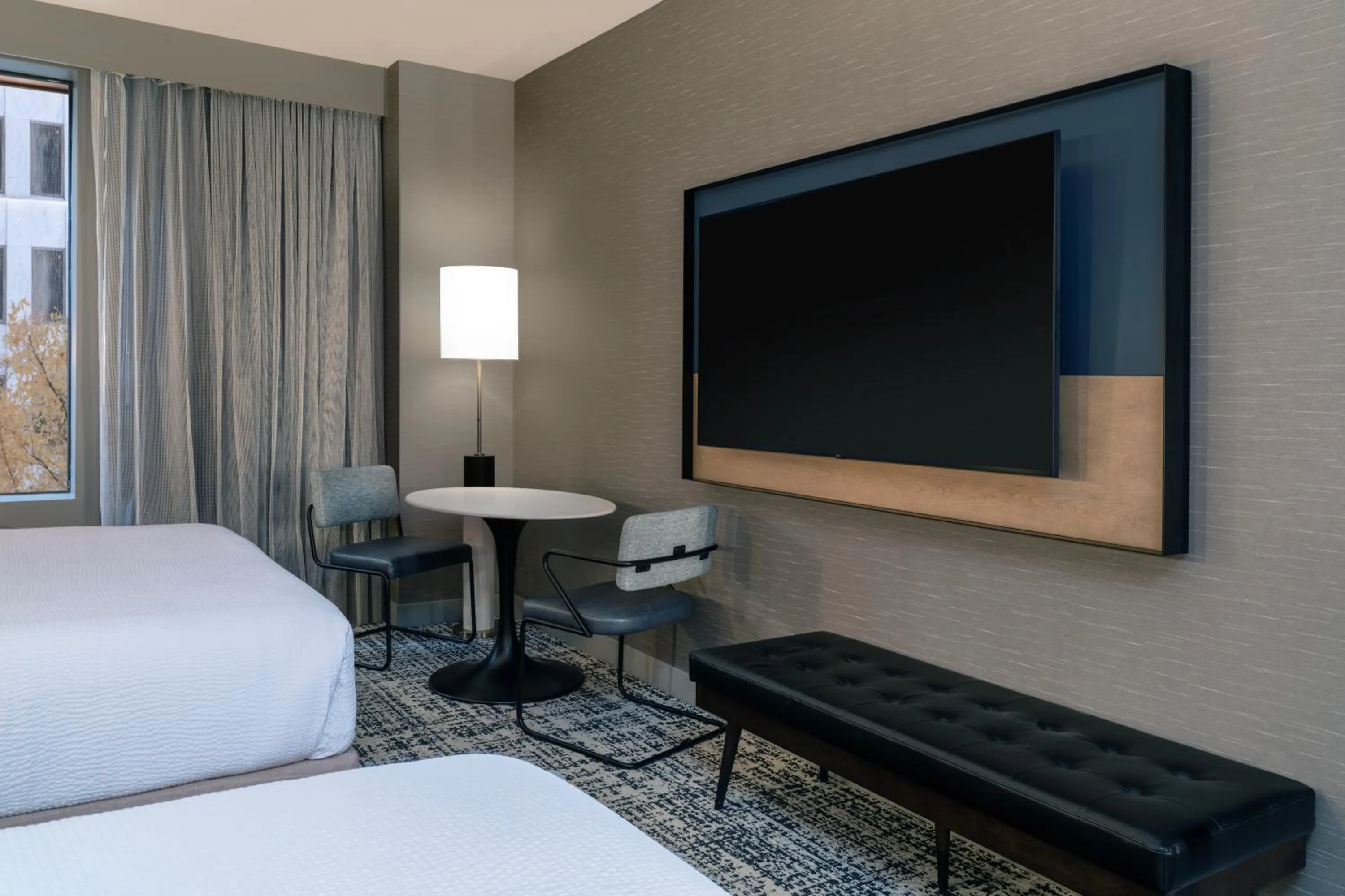 Bedroom, Bed in Tempo By Hilton Washington Dc Downtown