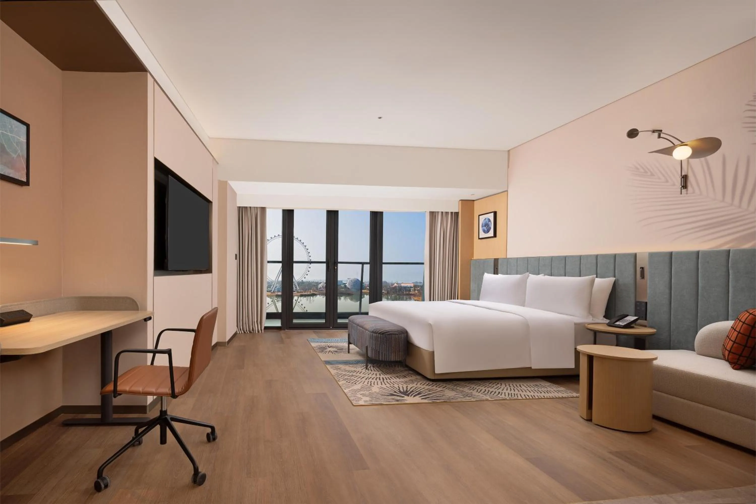 Bedroom, Bed in Hilton Garden Inn Huangshi Dinosaur Wonderland